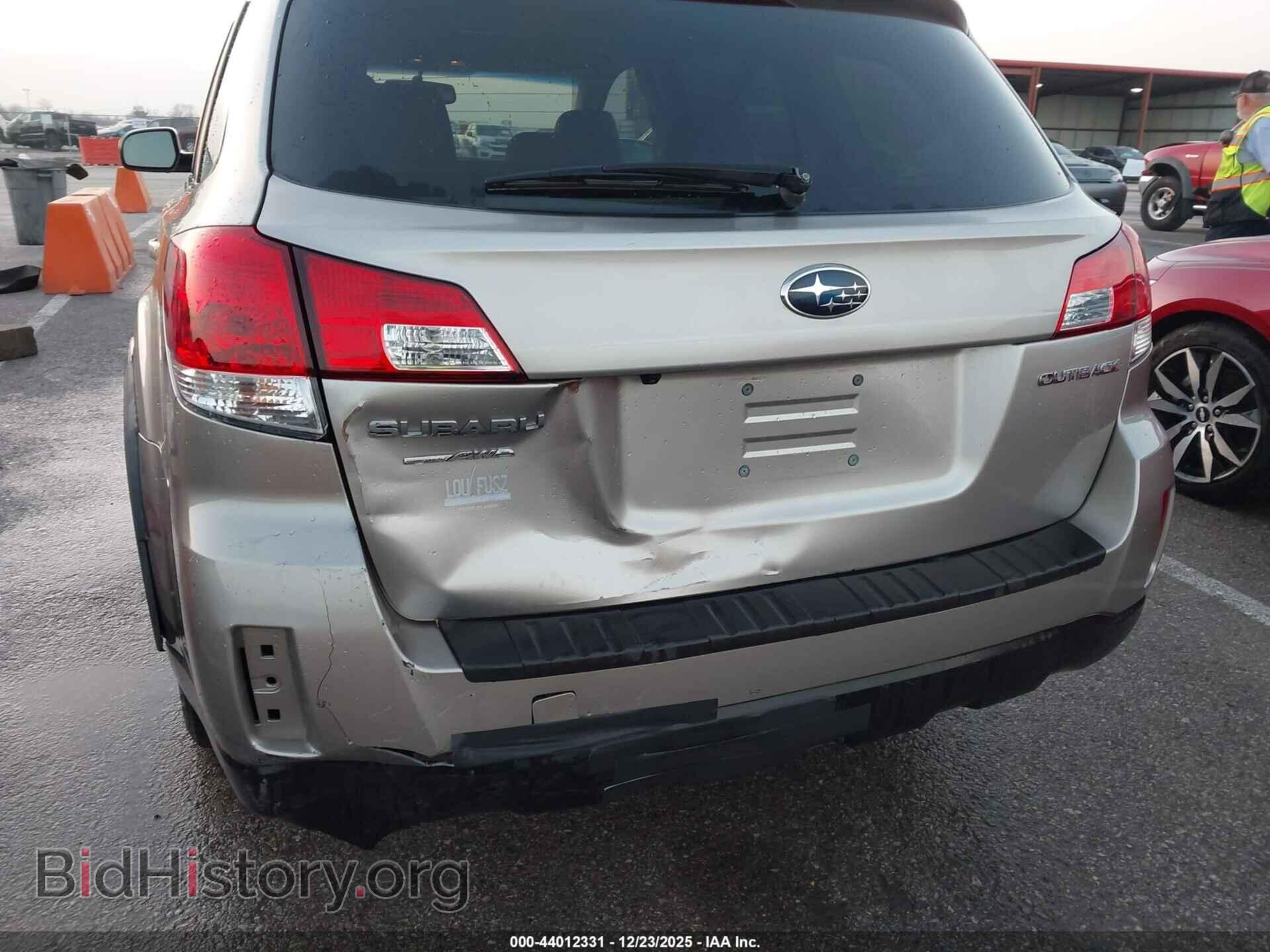 2014 SUBARU OUTBACK - VIN: 4S4BRCLC2E3257538 - Фото 6