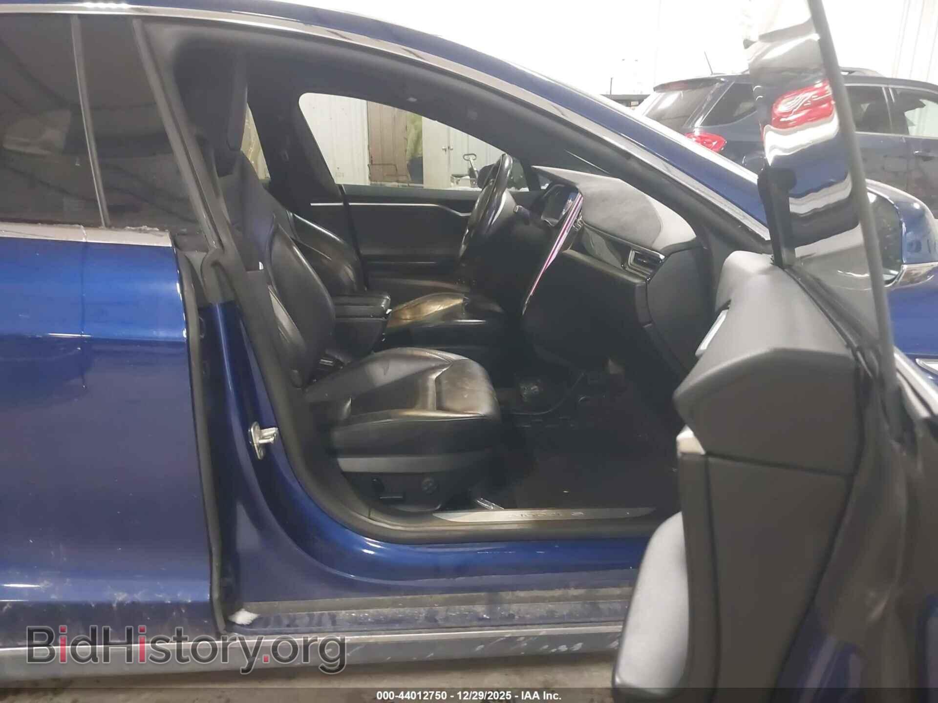 2015 TESLA MODEL S - VIN: 5YJSA1S29FF095047 - Фото 5