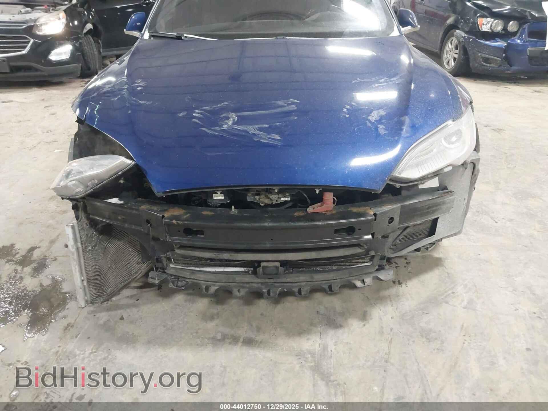 2015 TESLA MODEL S - VIN: 5YJSA1S29FF095047 - Фото 6