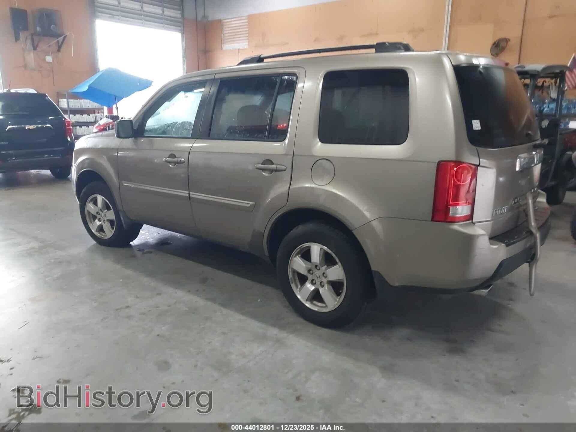 2011 HONDA PILOT - VIN: 5FNYF3H52BB013680 - Фото 3