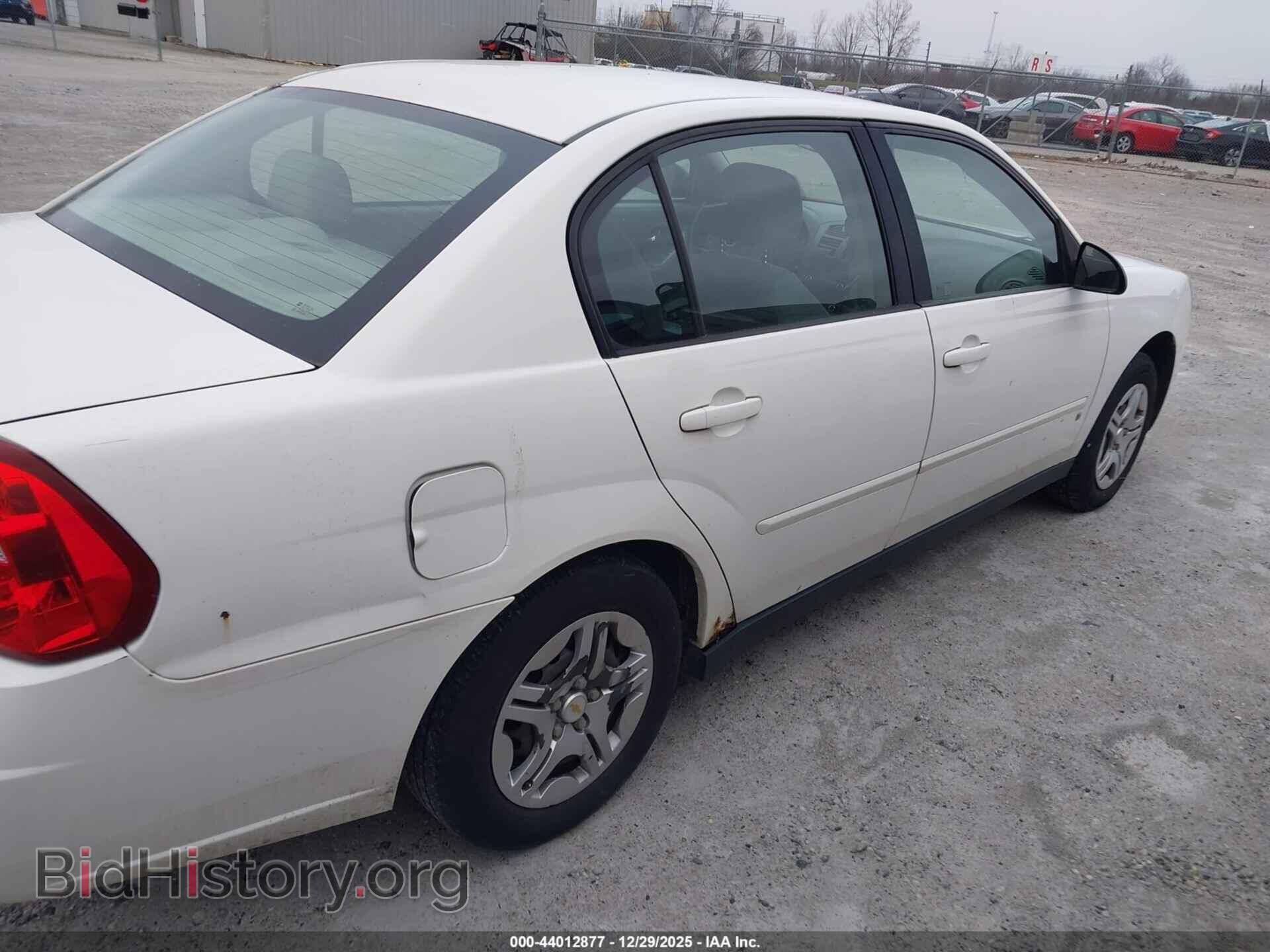 2007 CHEVROLET MALIBU - VIN: 1G1ZS58F07F123739 - Фото 4