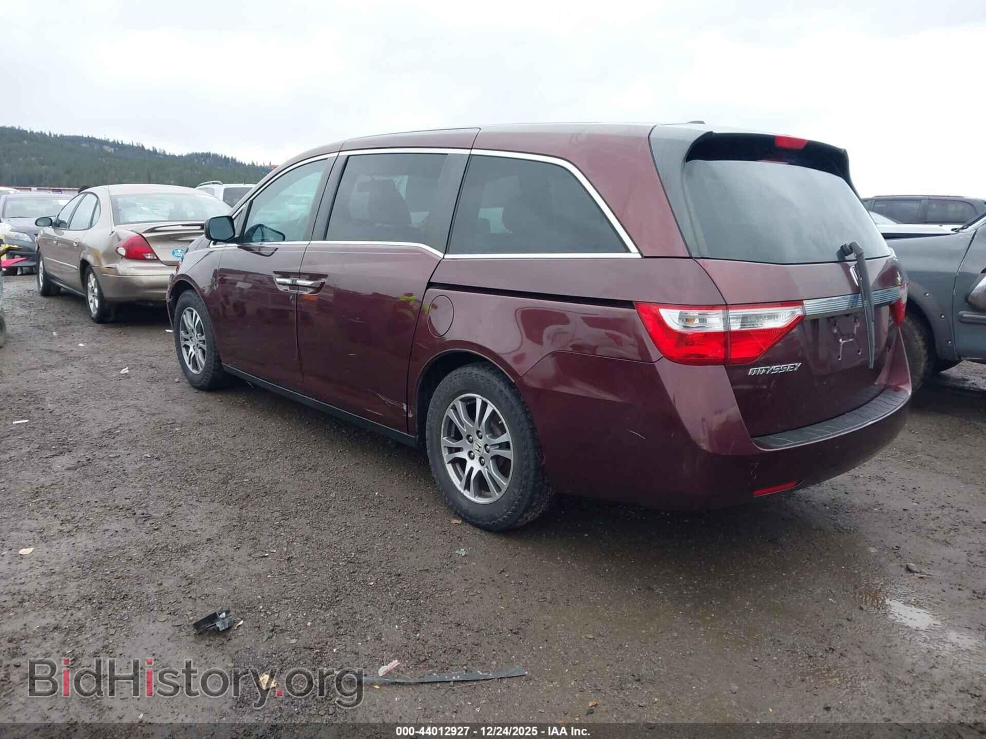2013 HONDA ODYSSEY - VIN: 5FNRL5H68DB083589 - Фото 3