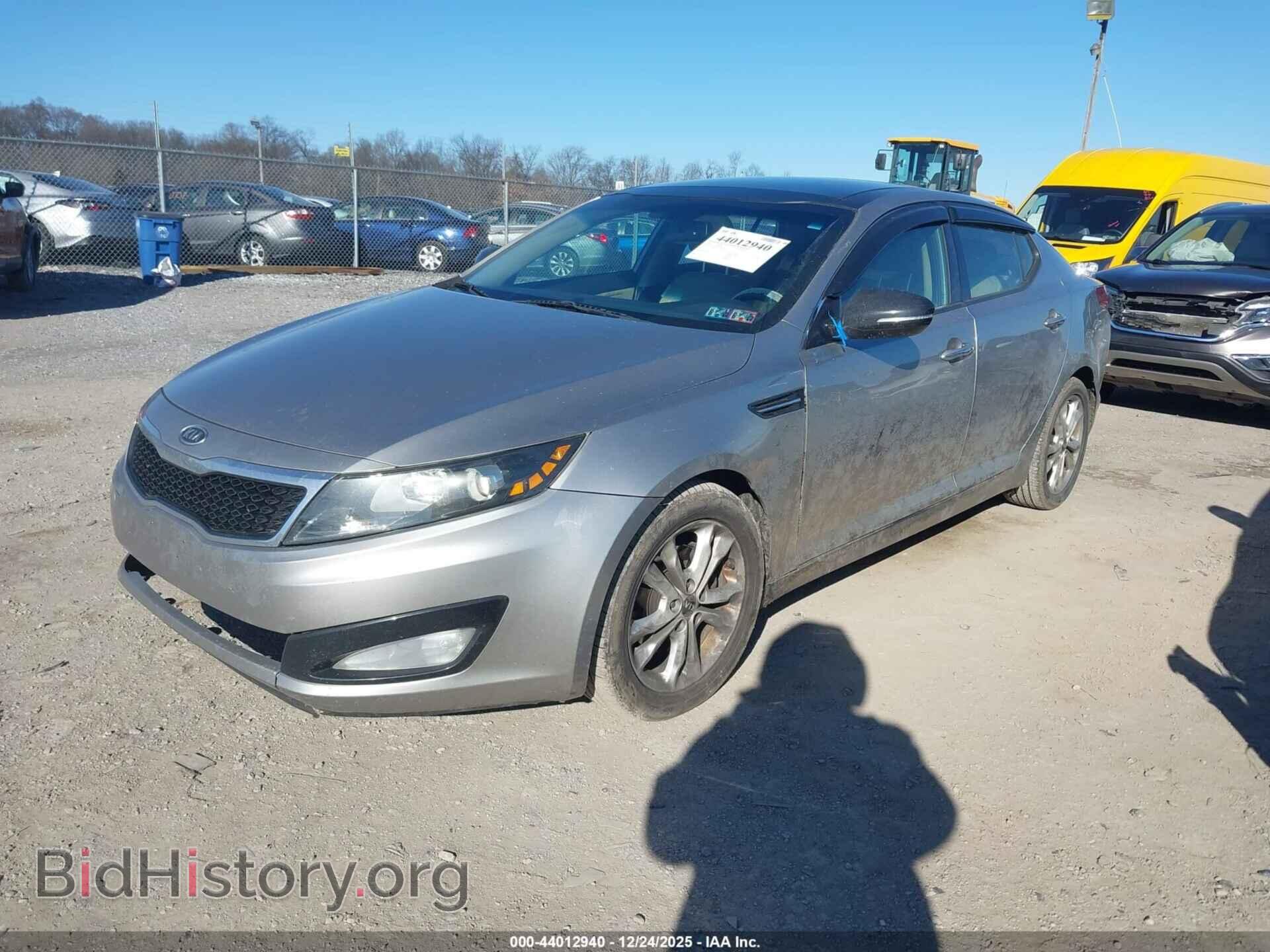 2011 KIA OPTIMA - VIN: KNAGN4A74B5120695 - Photo 2