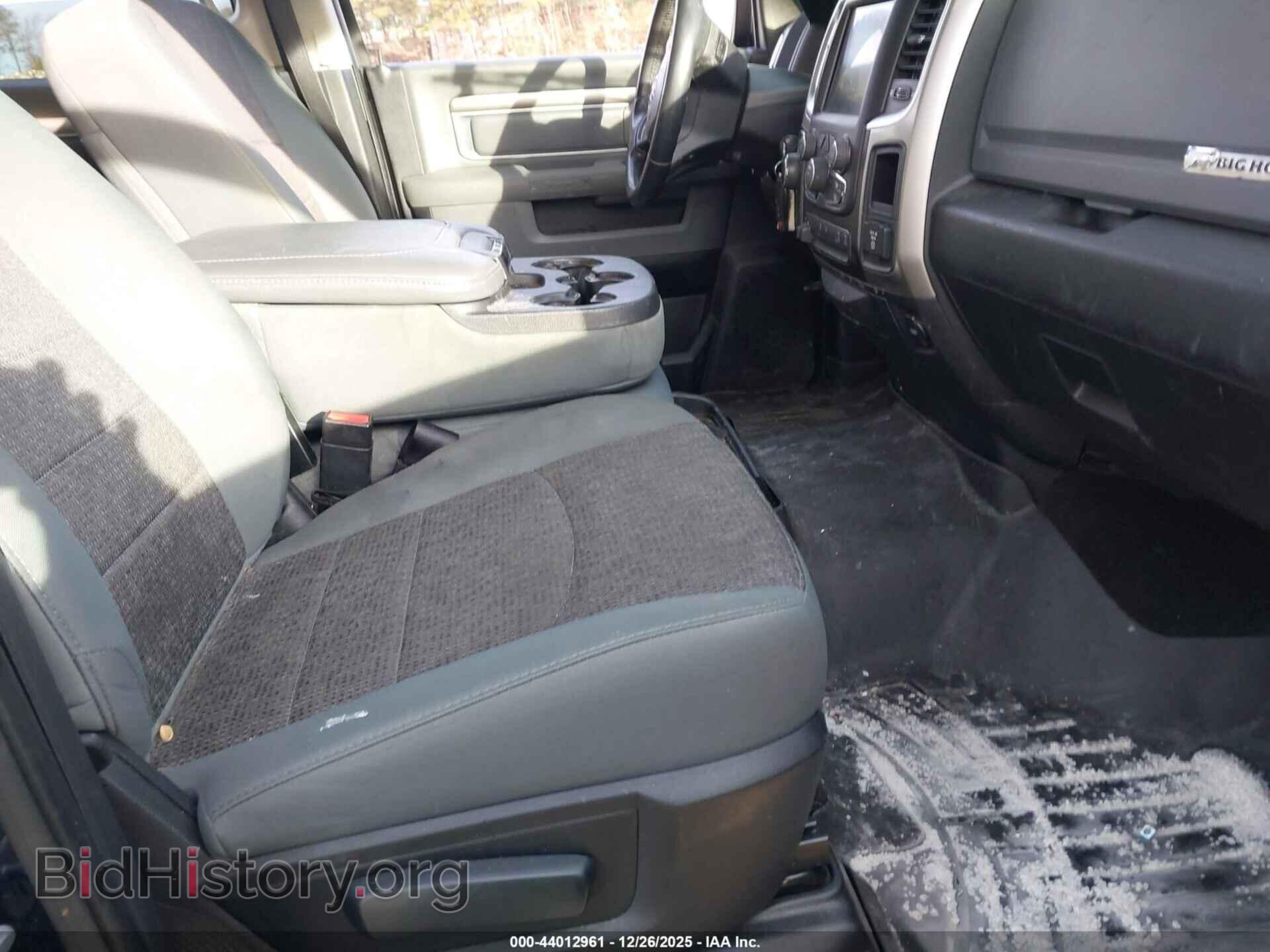 2016 RAM 1500 - VIN: 3C6RR7LT7GG190940 - Фото 5