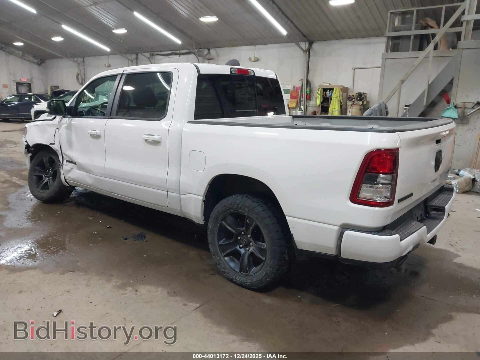 2021 RAM 1500 - VIN: 1C6SRFFT8MN641707 - Фото 3