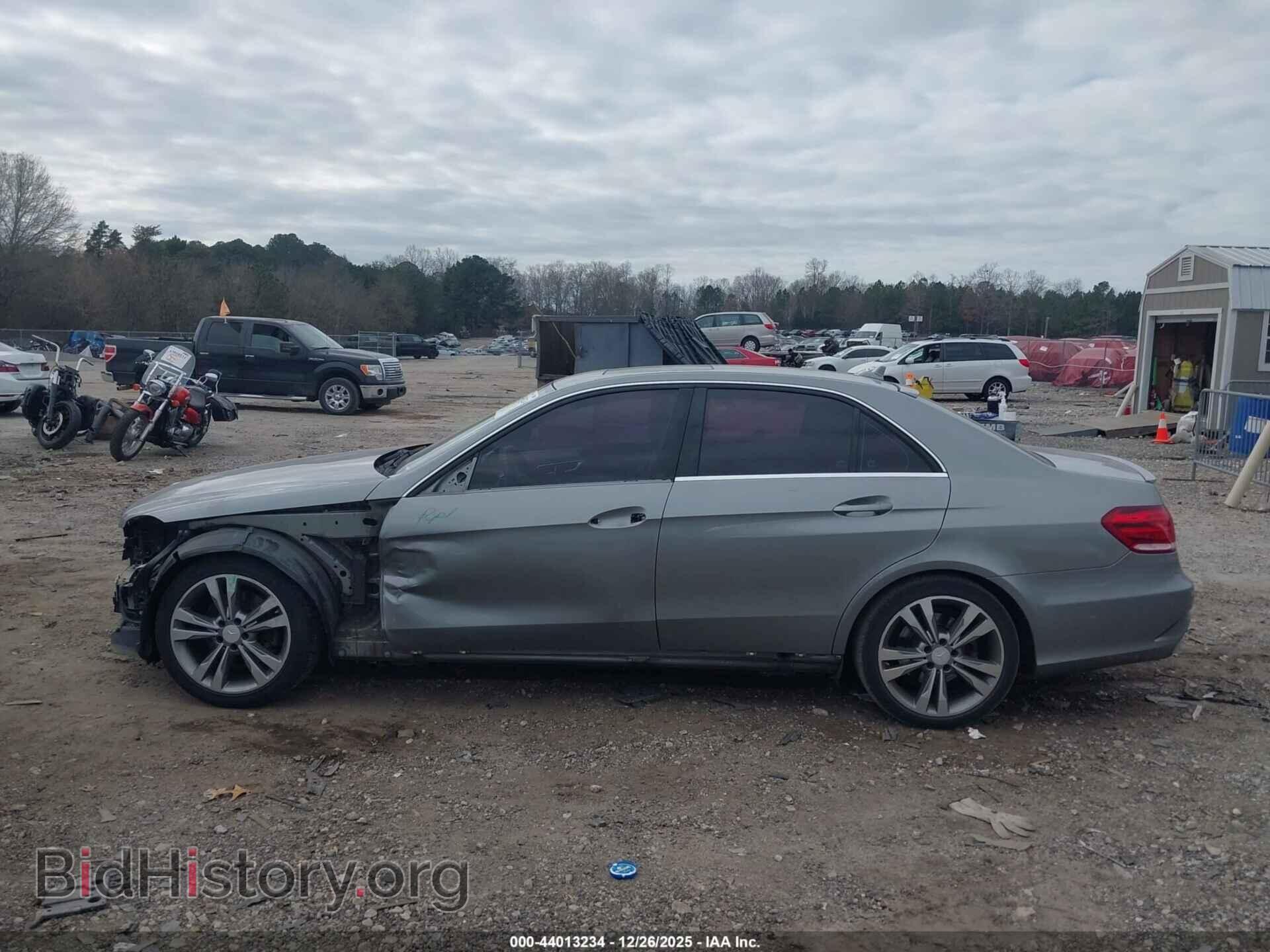 2014 MERCEDES-BENZ E 350 - VIN: WDDHF5KB7EA820368 - Фото 15