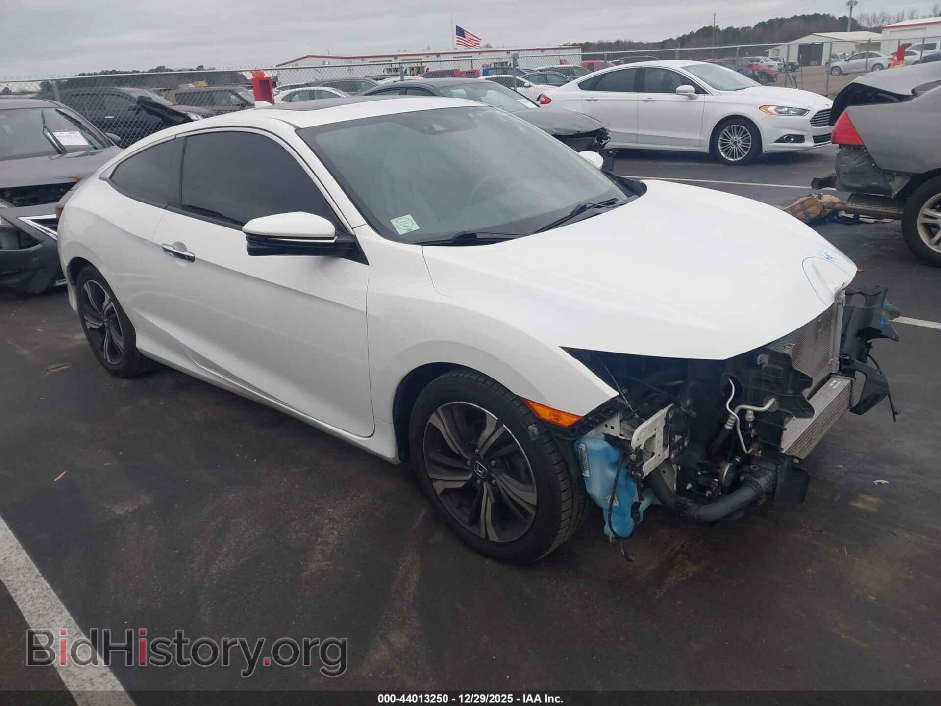 Photo 2HGFC3B9XGH358101 - HONDA CIVIC 2016