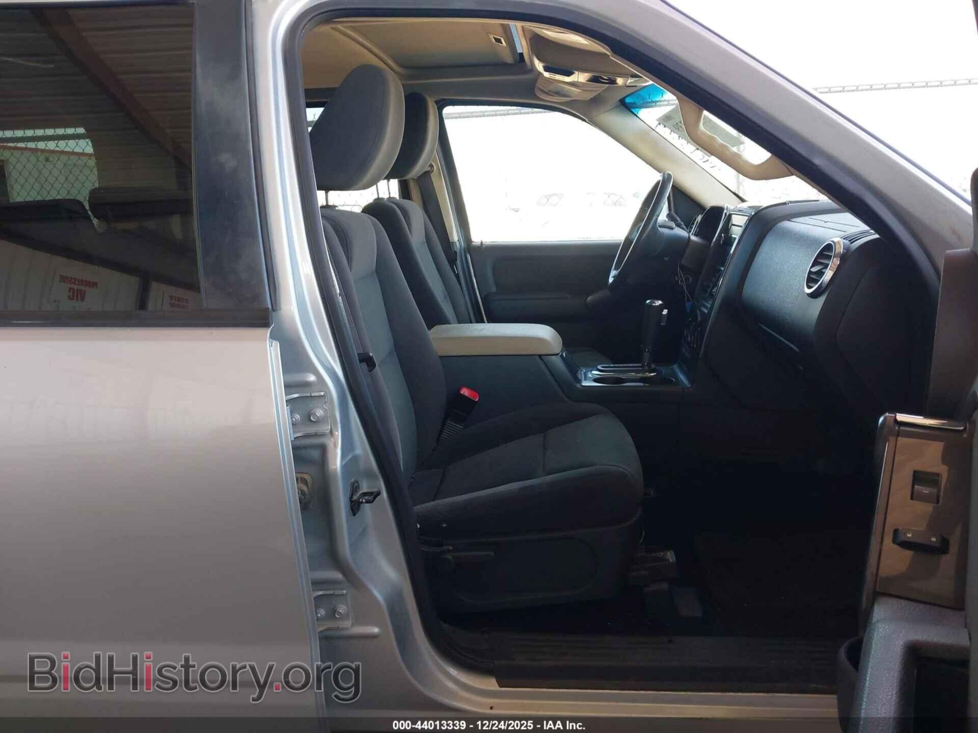 2010 FORD EXPLORER - VIN: 1FMEU6DE9AUA05030 - Фото 5
