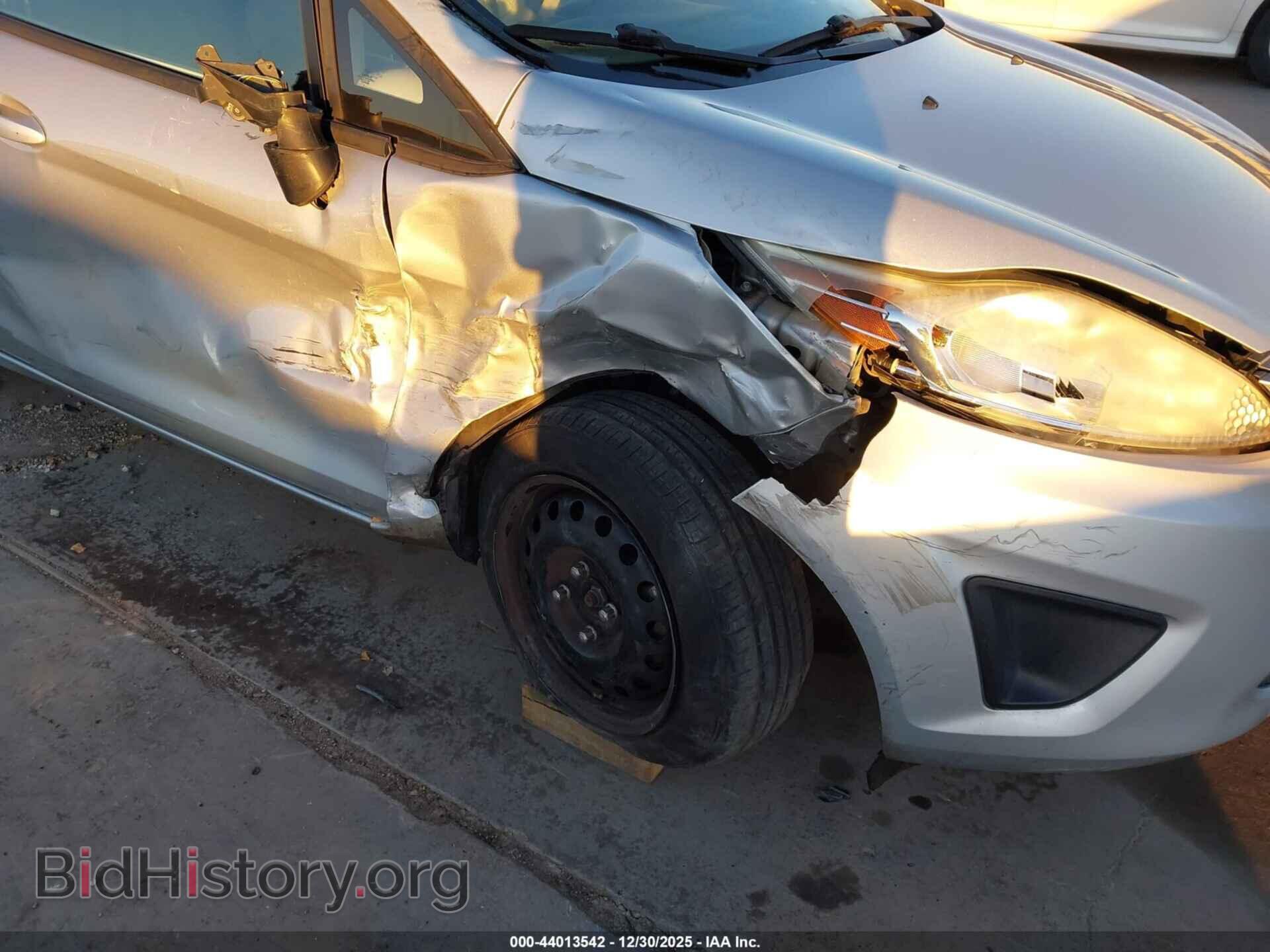 2012 FORD FIESTA - VIN: 3FADP4AJ0CM218765 - Фото 6