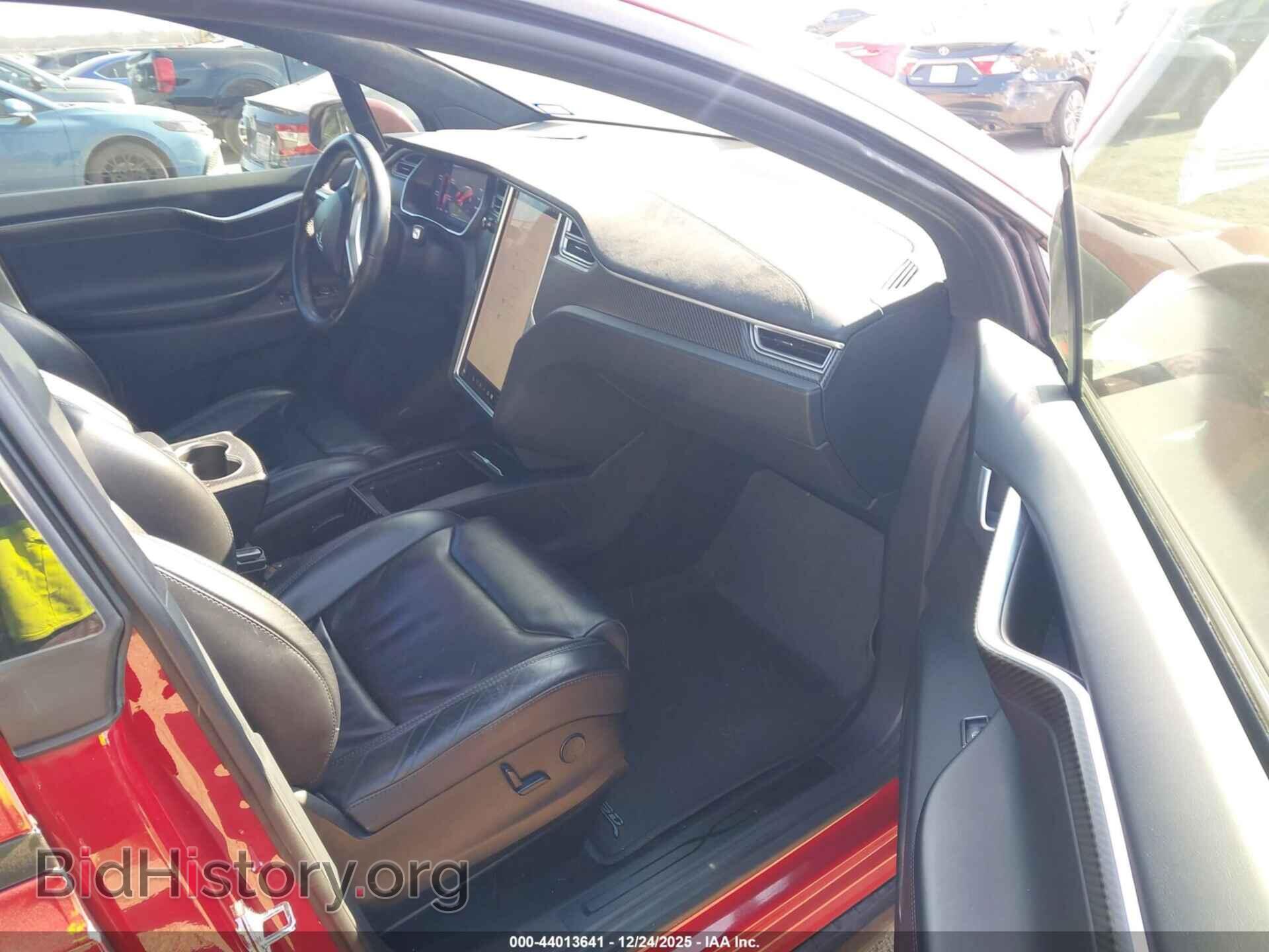 2017 TESLA MODEL X - VIN: 5YJXCDE21HF051950 - Photo 5