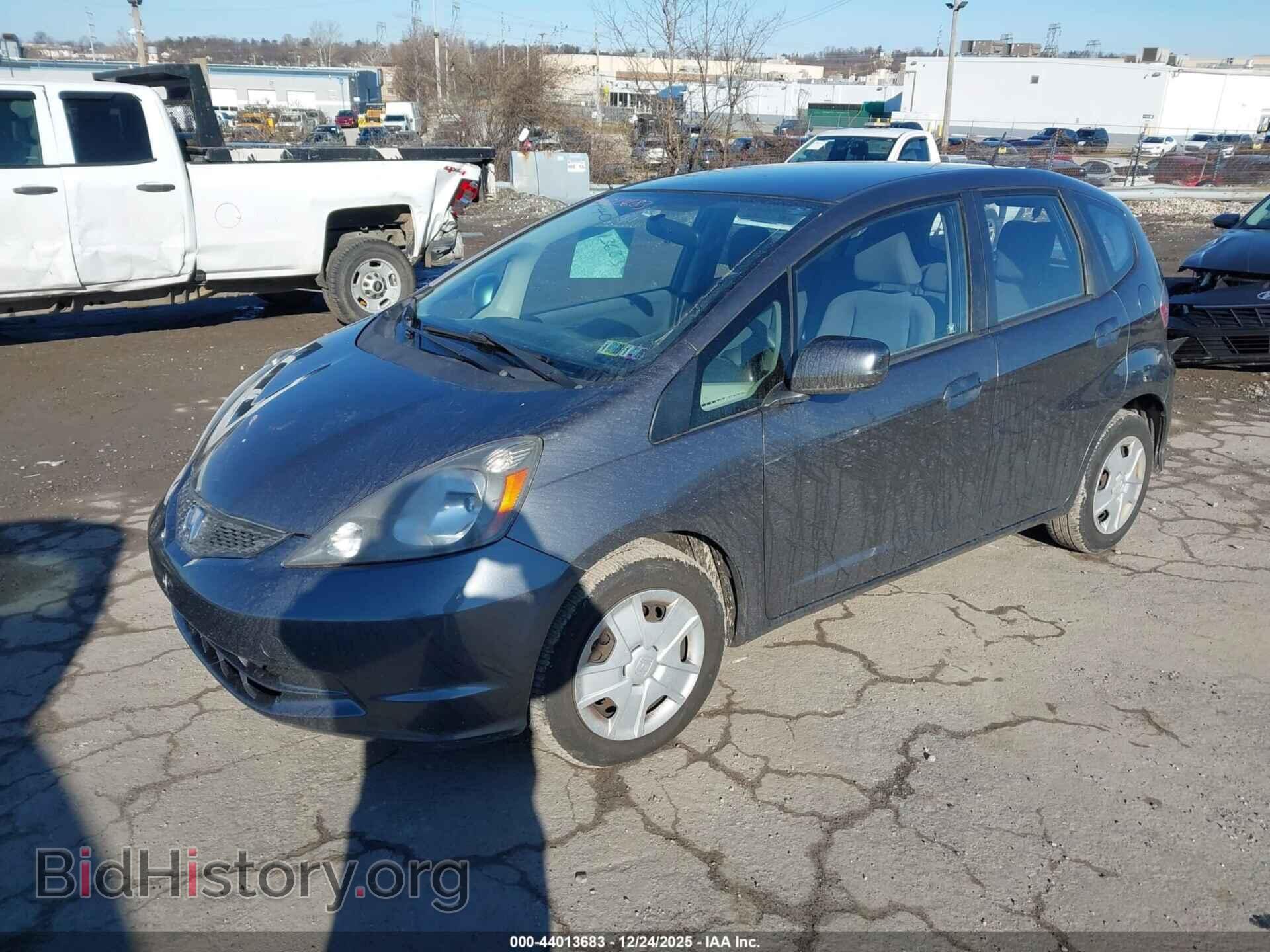 2013 HONDA FIT - VIN: JHMGE8H35DC046830 - Фото 2