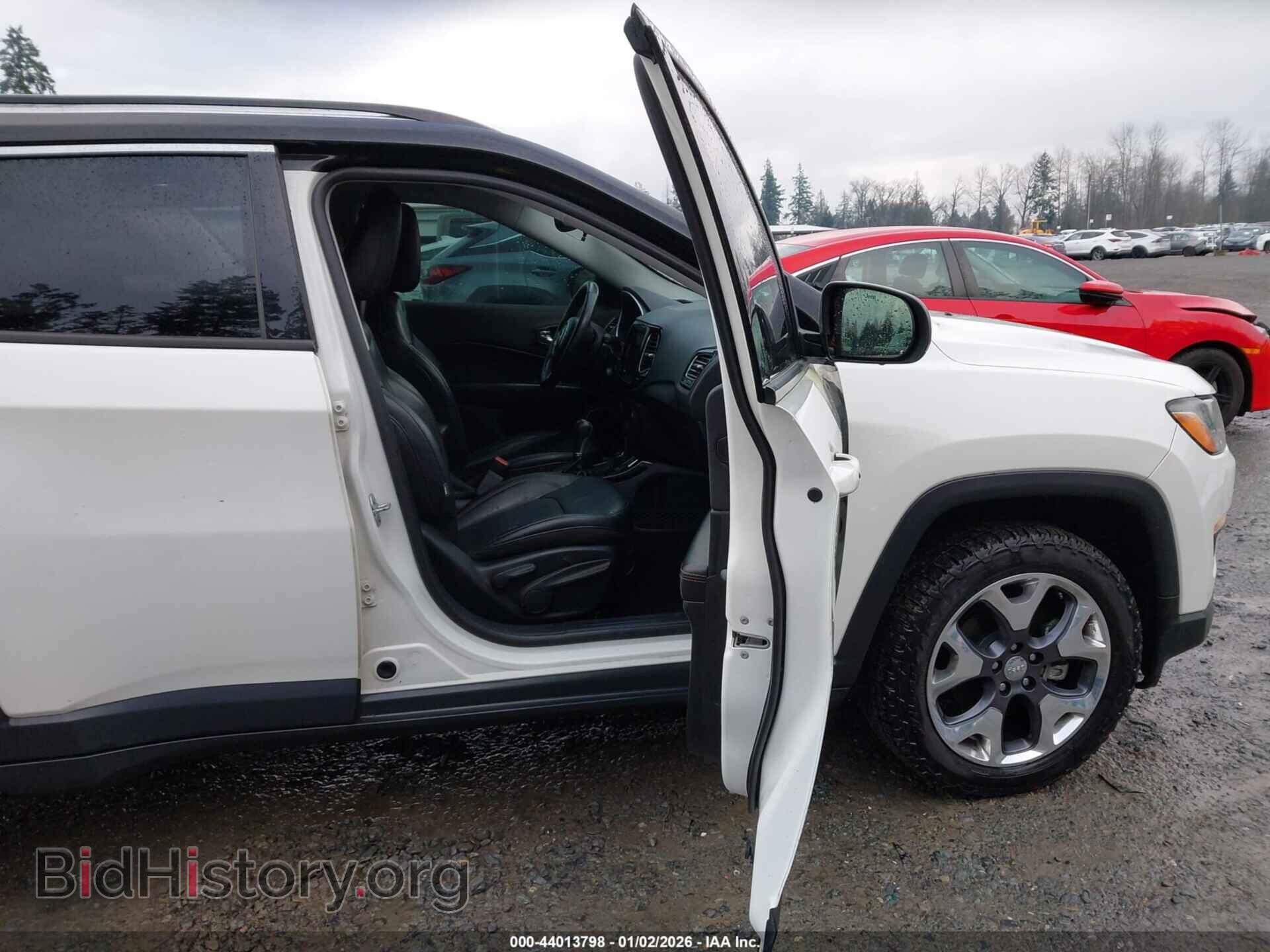 2019 JEEP COMPASS - VIN: 3C4NJDCB4KT596419 - Фото 5