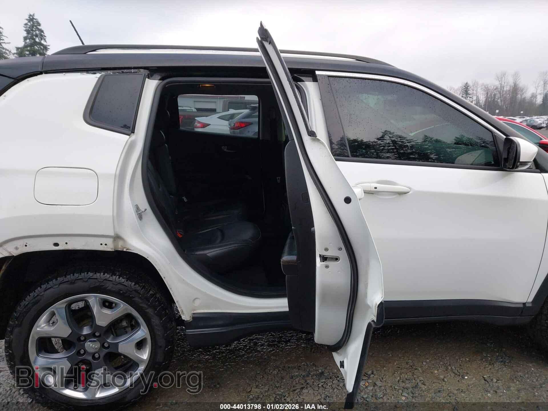 2019 JEEP COMPASS - VIN: 3C4NJDCB4KT596419 - Фото 8