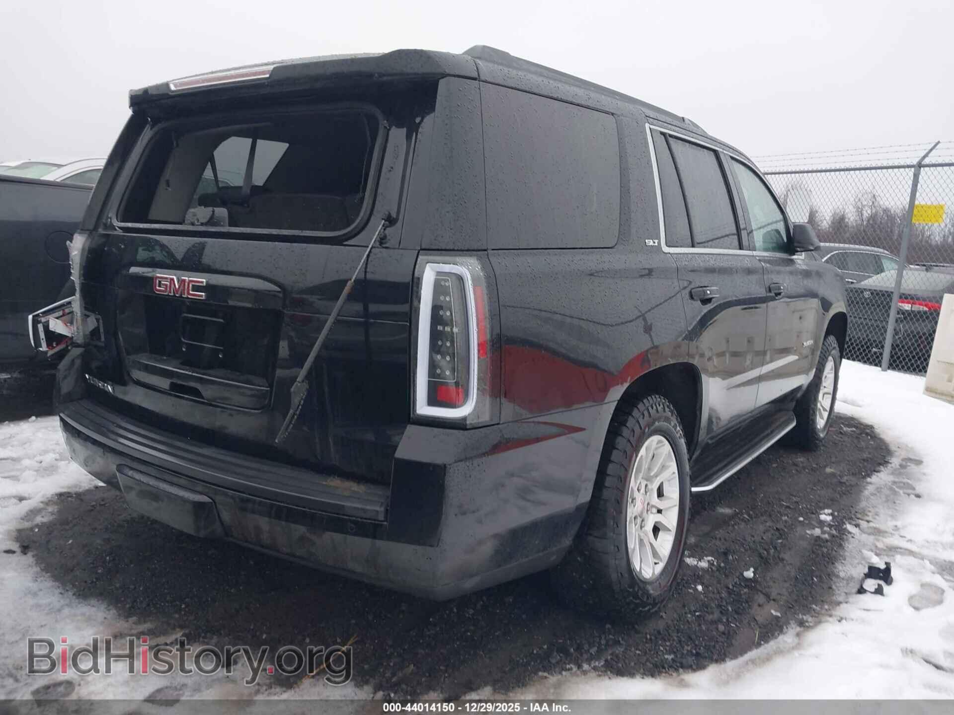 2017 GMC YUKON - VIN: 1GKS2BKC2HR385580 - Photo 4