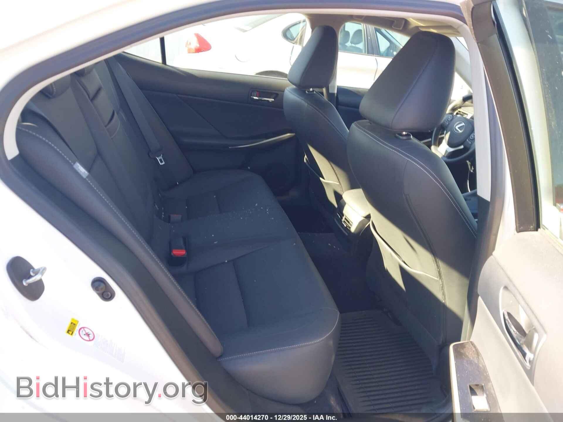 2014 LEXUS IS 250 - VIN: JTHBF1D28E5033698 - Фото 8