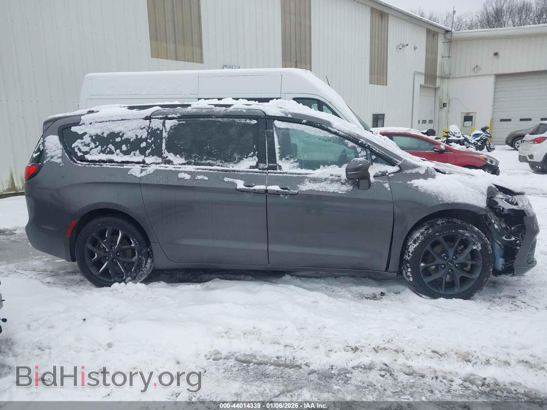 2021 CHRYSLER PACIFICA - VIN: 2C4RC3BGXMR522852 - Фото 13