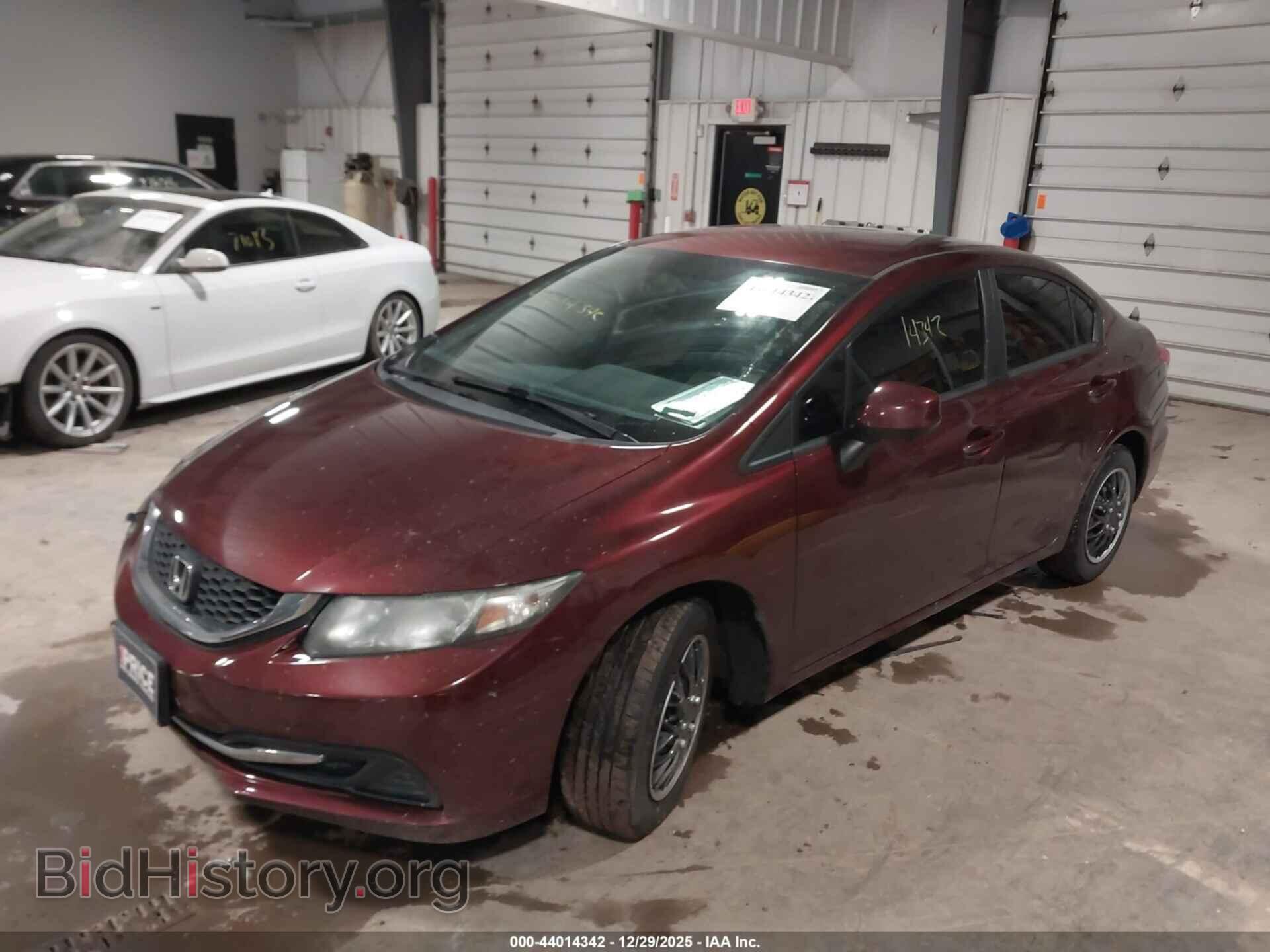 2013 HONDA CIVIC - VIN: 19XFB2F5XDE002774 - Фото 2