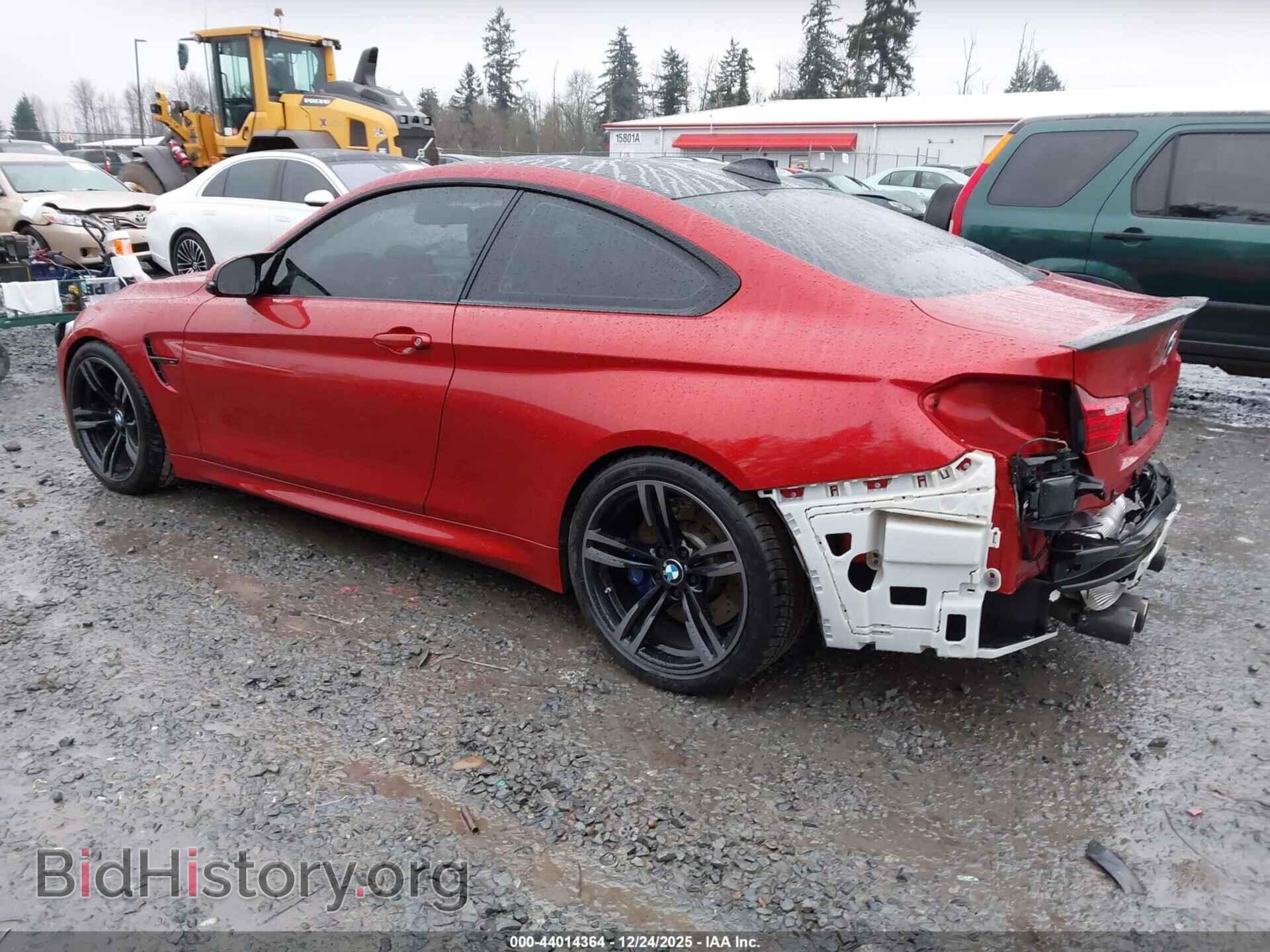 2016 BMW M4 - VIN: WBS3R9C58GK337005 - Фото 3
