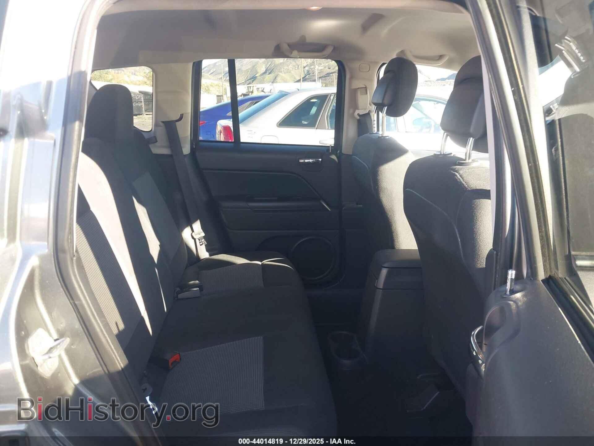 2012 JEEP COMPASS - VIN: 1C4NJCBA8CD565698 - Photo 8