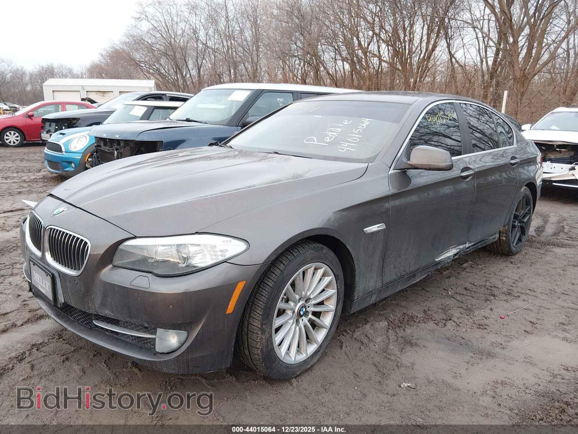2011 BMW 535I - VIN: WBAFR7C50BC603321 - Photo 2