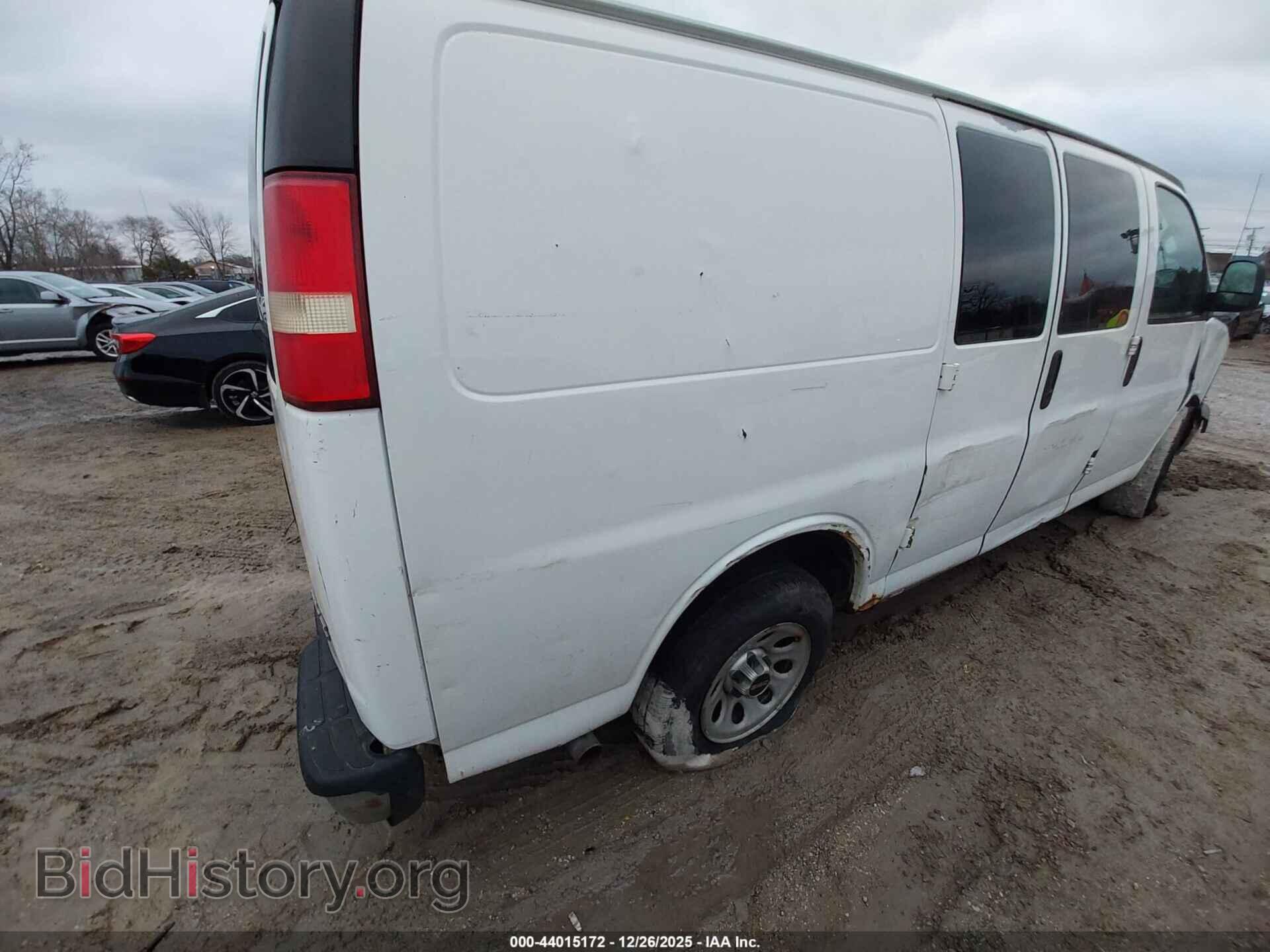 2013 GMC SAVANA 1500 - VIN: 1GTS7AFX4D1102240 - Фото 4