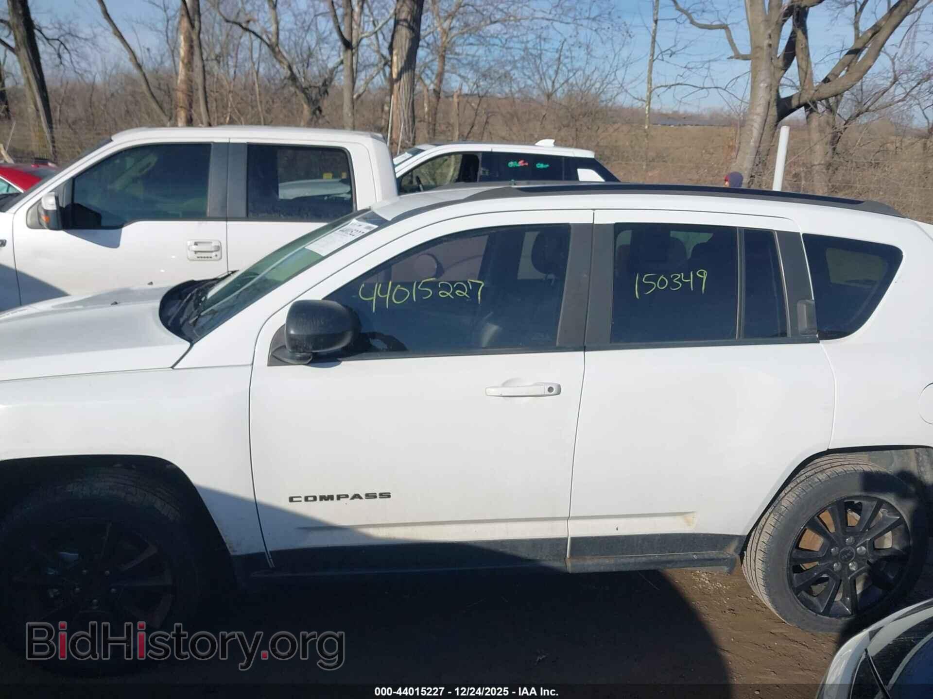 2015 JEEP COMPASS - VIN: 1C4NJDBB6FD324791 - Фото 14