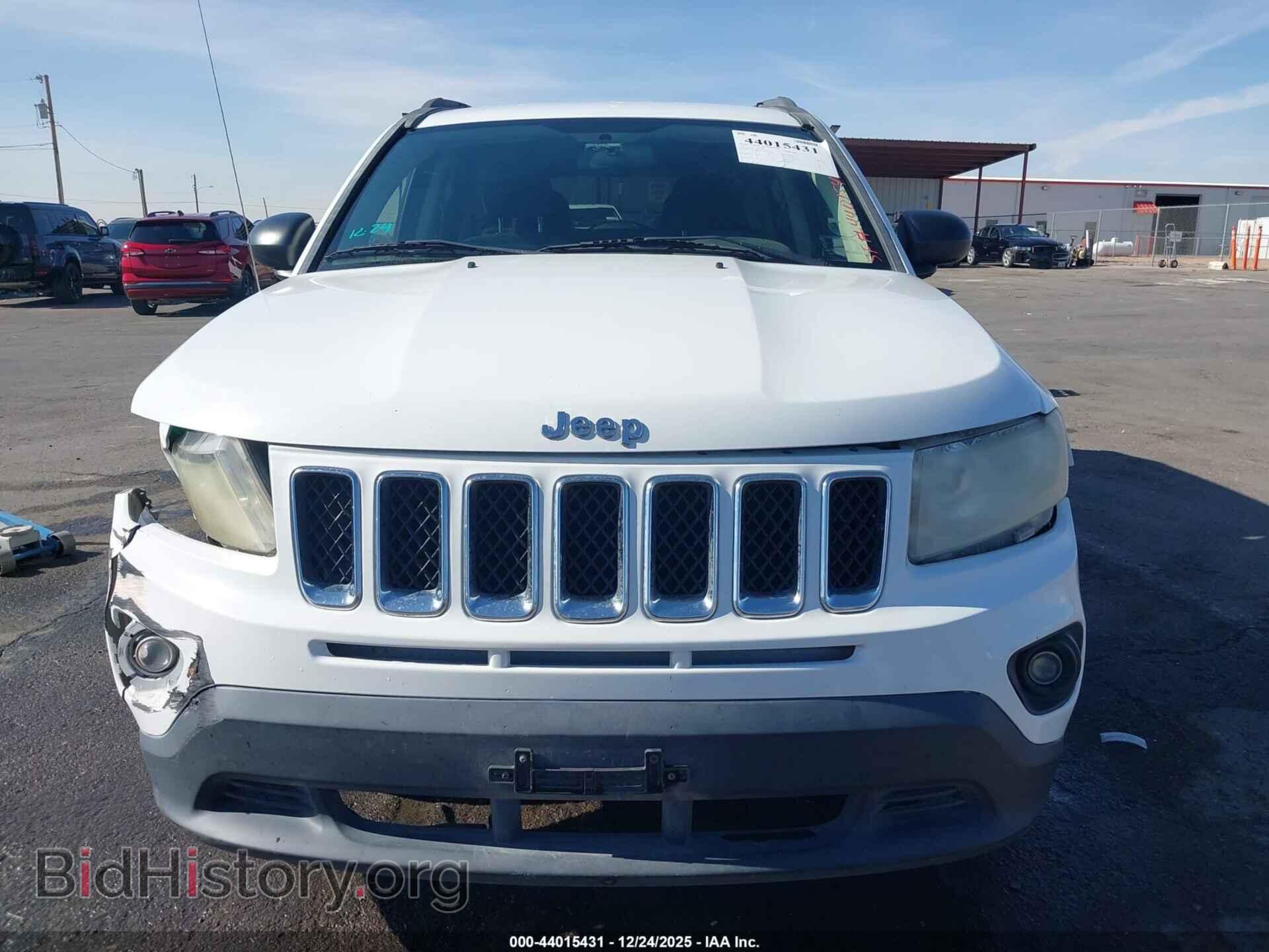 2011 JEEP COMPASS - VIN: 1J4NT1FAXBD271981 - Фото 12