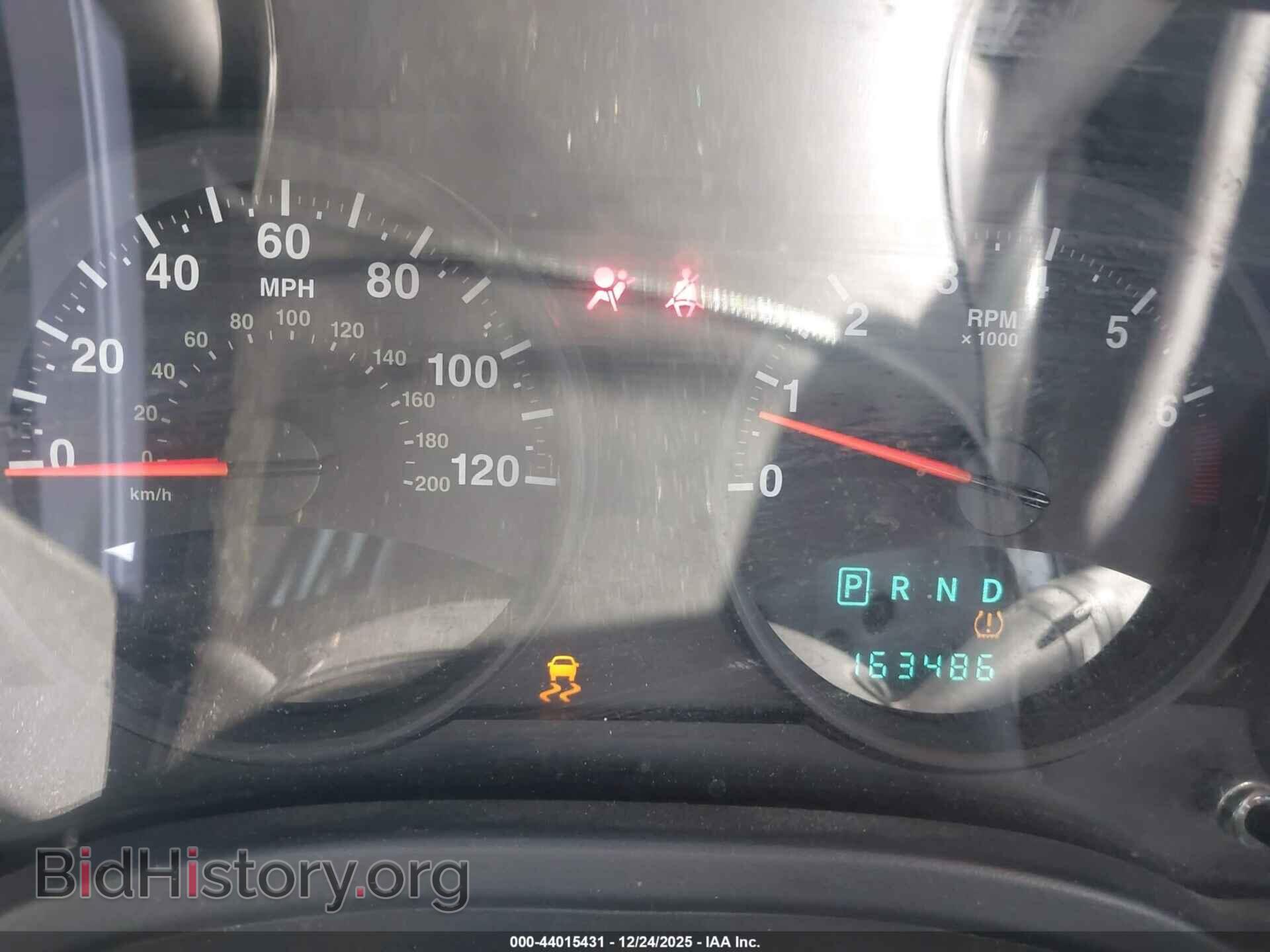 2011 JEEP COMPASS - VIN: 1J4NT1FAXBD271981 - Фото 7