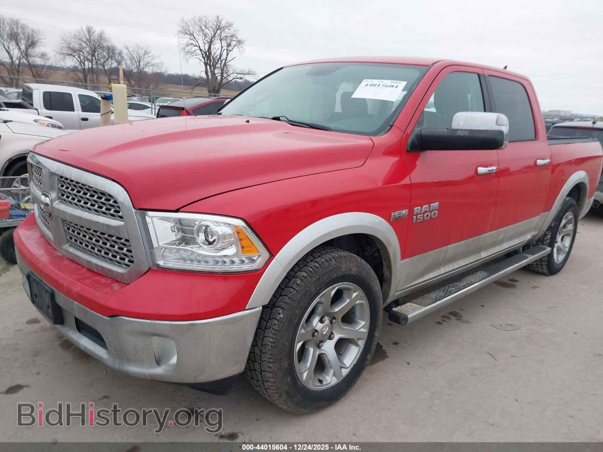 2016 RAM 1500 - VIN: 1C6RR7NT4GS125663 - Фото 2