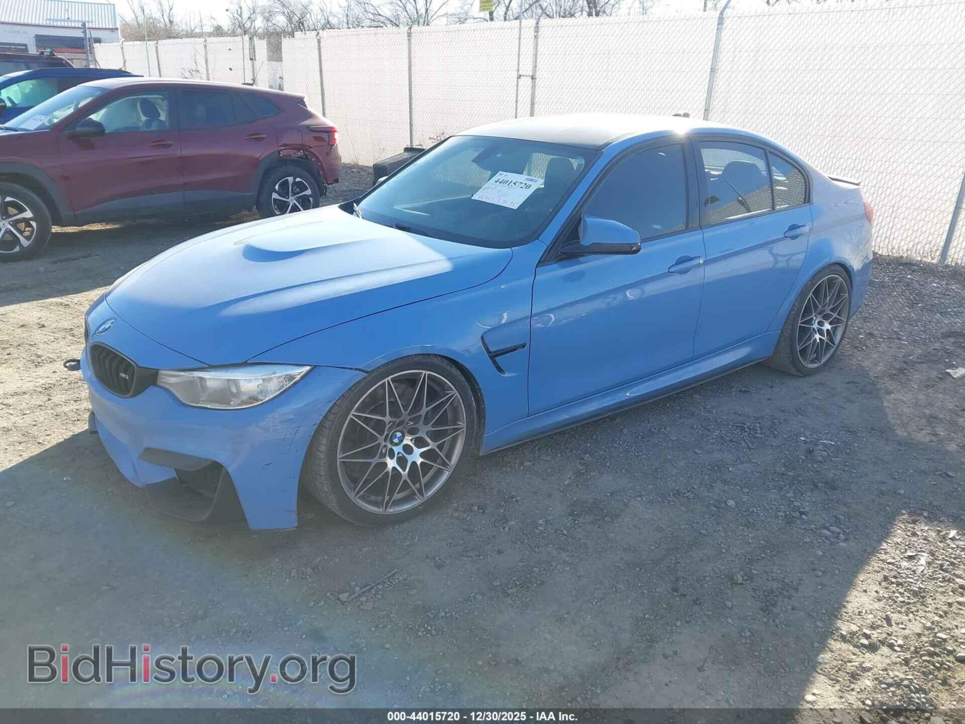 2017 BMW M3 - VIN: WBS8M9C54H5G42427 - Фото 2