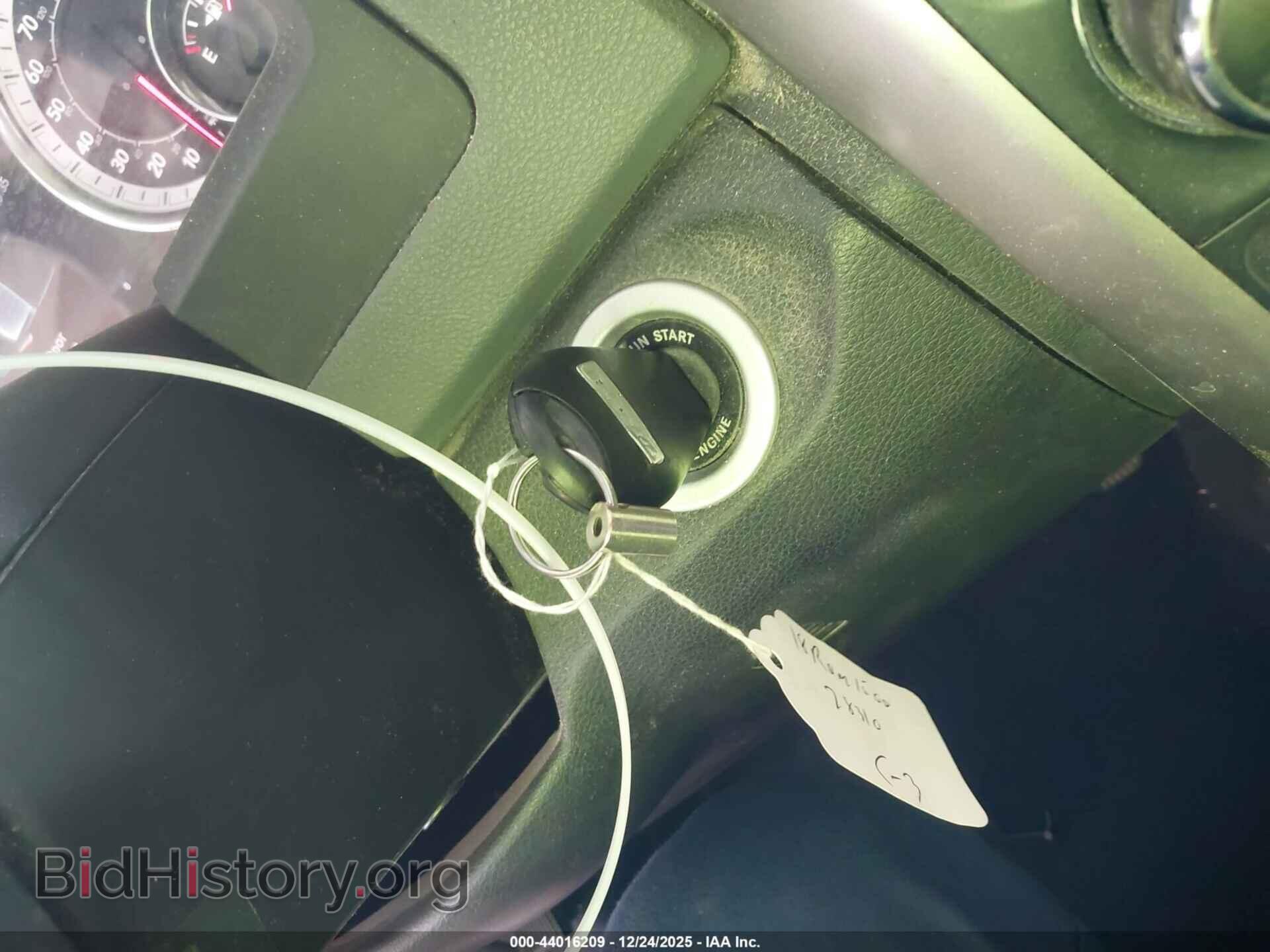 2018 RAM 1500 - VIN: 1C6RR6LT8JS255160 - Фото 11