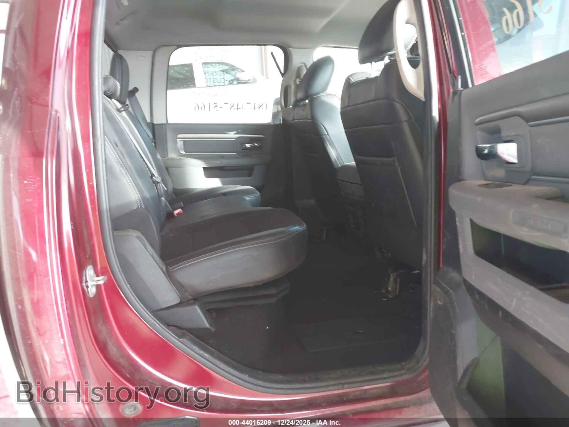 2018 RAM 1500 - VIN: 1C6RR6LT8JS255160 - Фото 8
