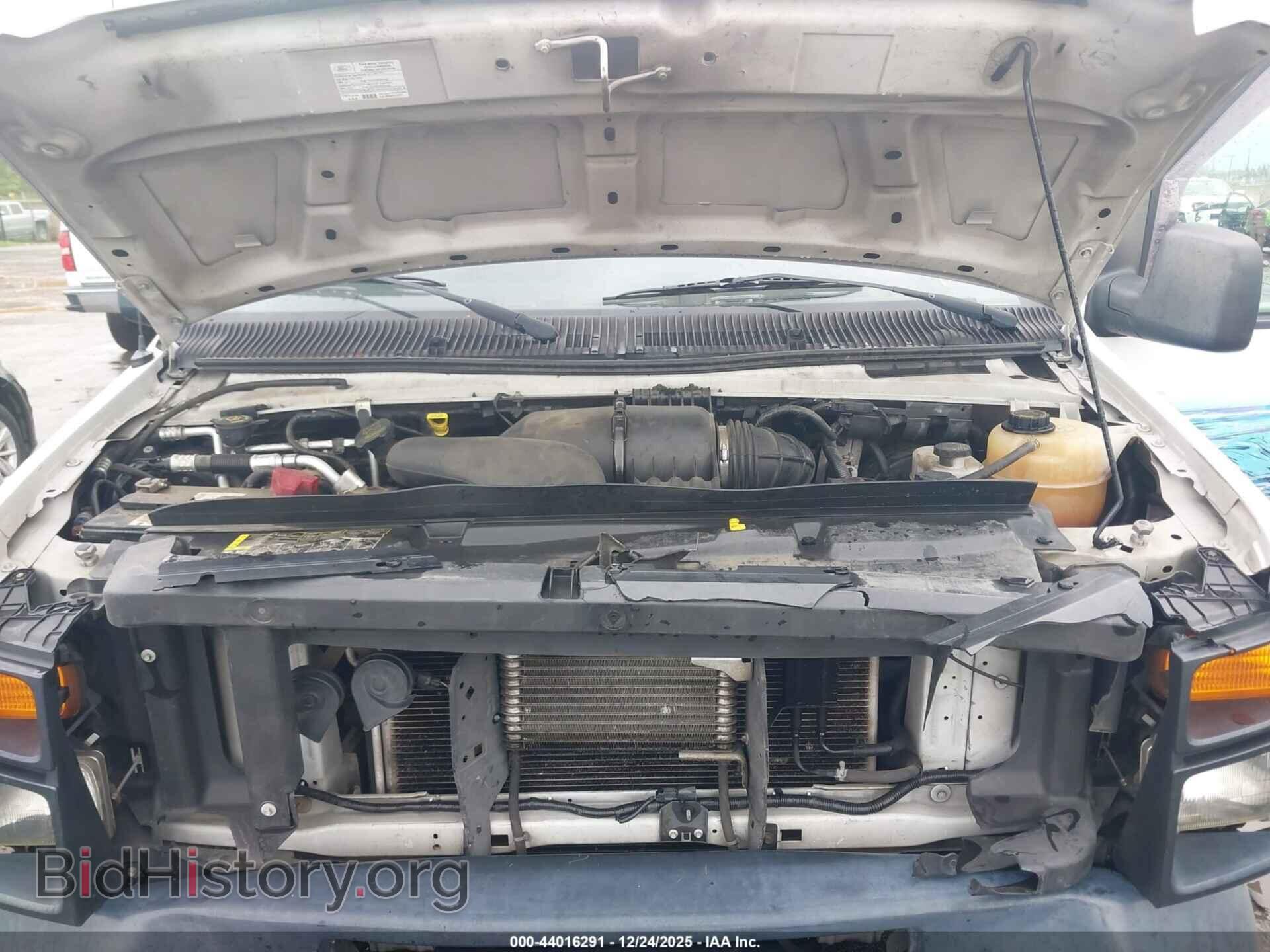 2011 FORD E-150 - VIN: 1FTNE1EW7BDB33876 - Фото 10