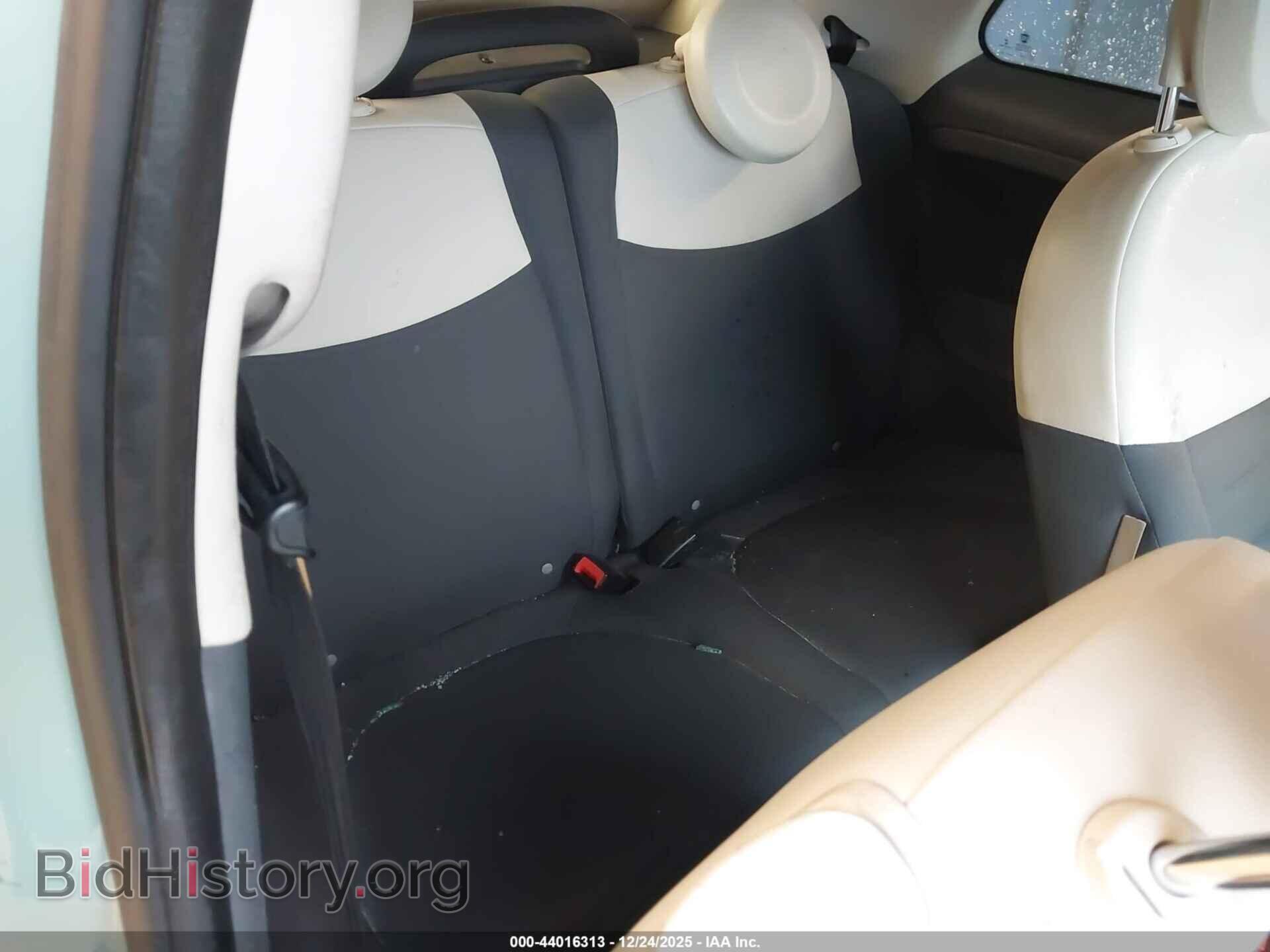 2015 FIAT 500C - VIN: 3C3CFFDR1FT620556 - Photo 8