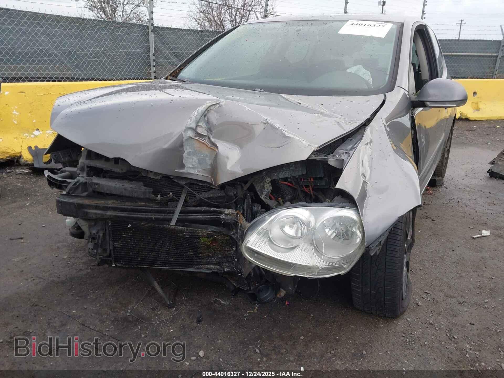 2009 VOLKSWAGEN RABBIT - VIN: WVWBB71K59W036580 - Photo 6