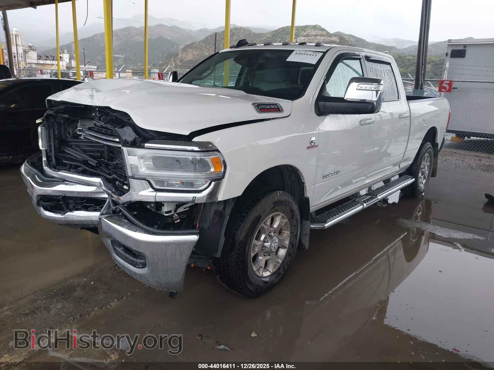 2024 RAM 2500 - VIN: 3C6UR5FL0RG248321 - Фото 2
