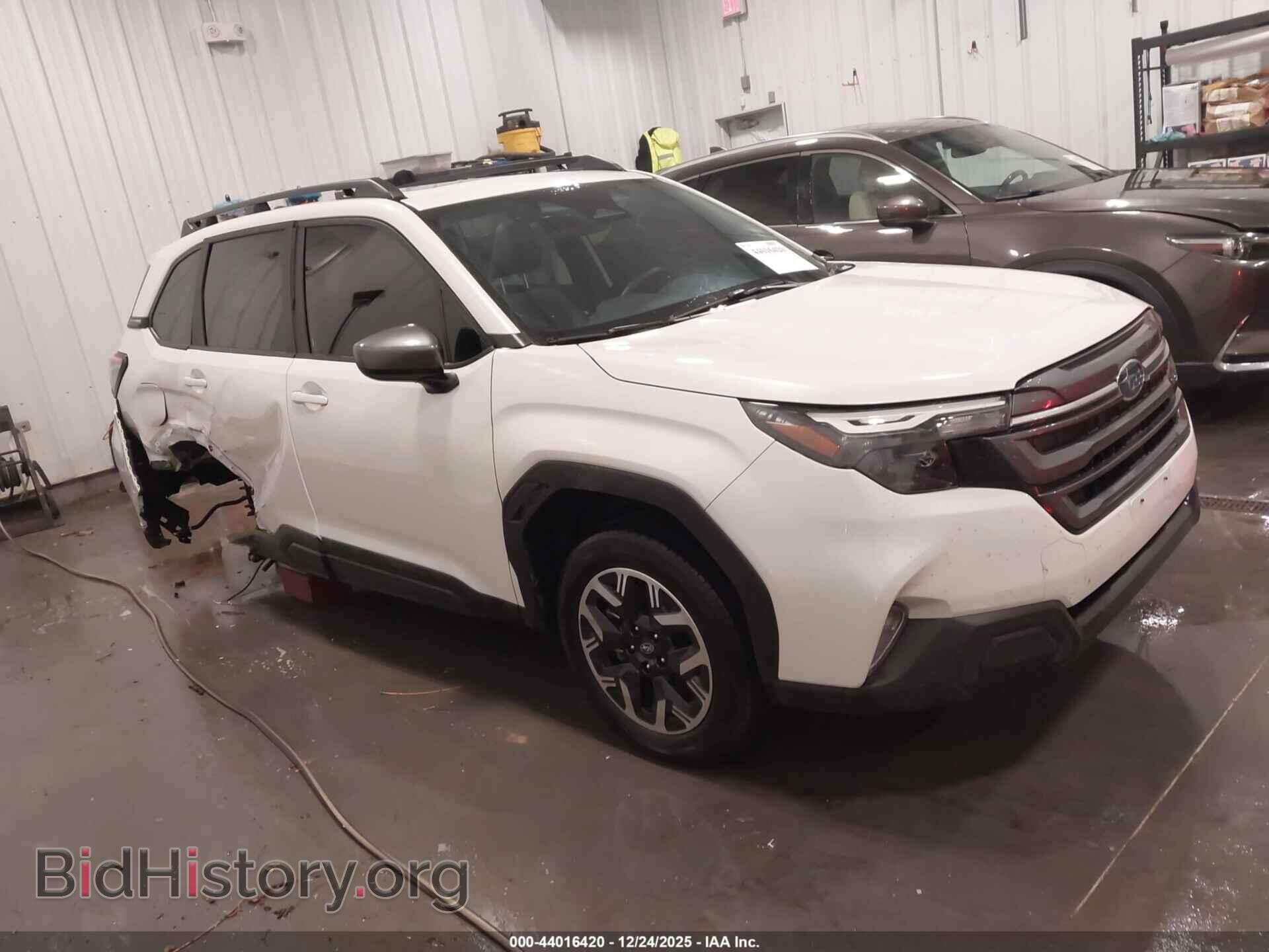 Фотография JF2SLDBC6SH461045 - SUBARU FORESTER 2025