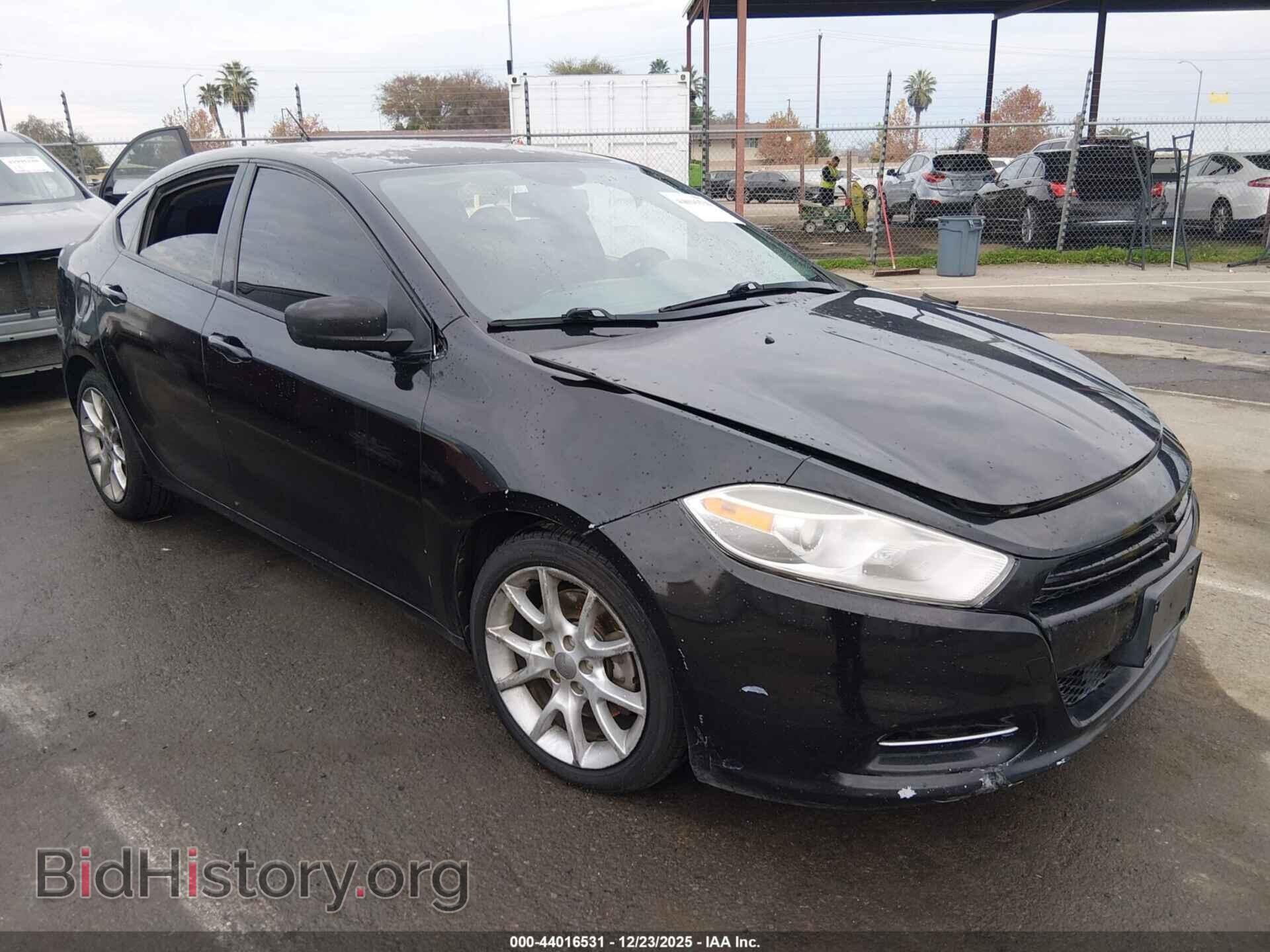 Photo 1C3CDFAA2DD200280 - DODGE DART 2013