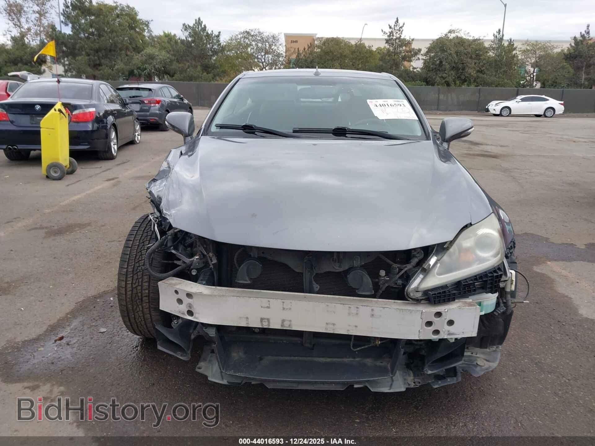 2014 LEXUS IS 250C - VIN: JTHFF2C26E2529660 - Photo 11