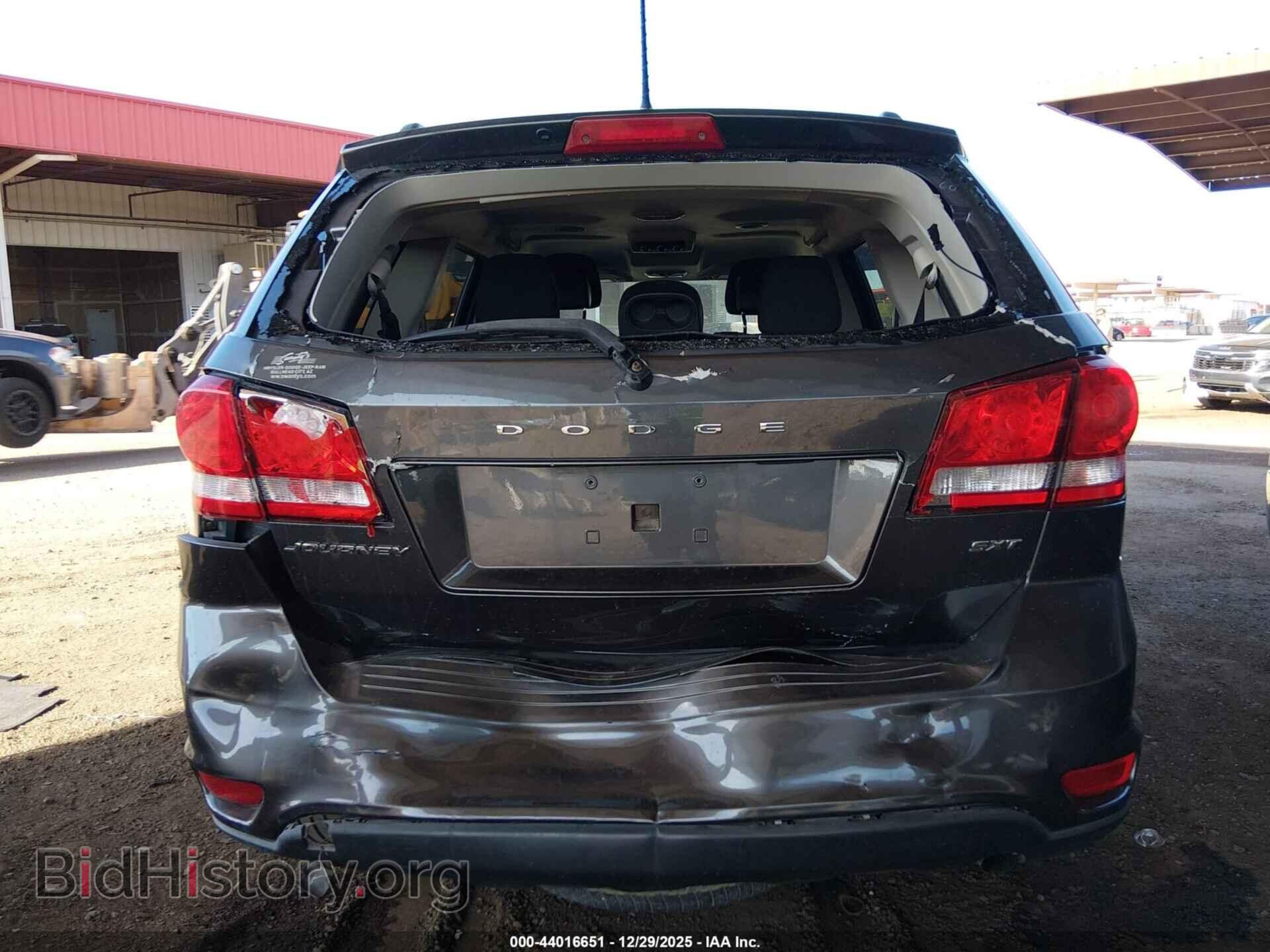 2018 DODGE JOURNEY - VIN: 3C4PDCBB2JT375668 - Фото 16
