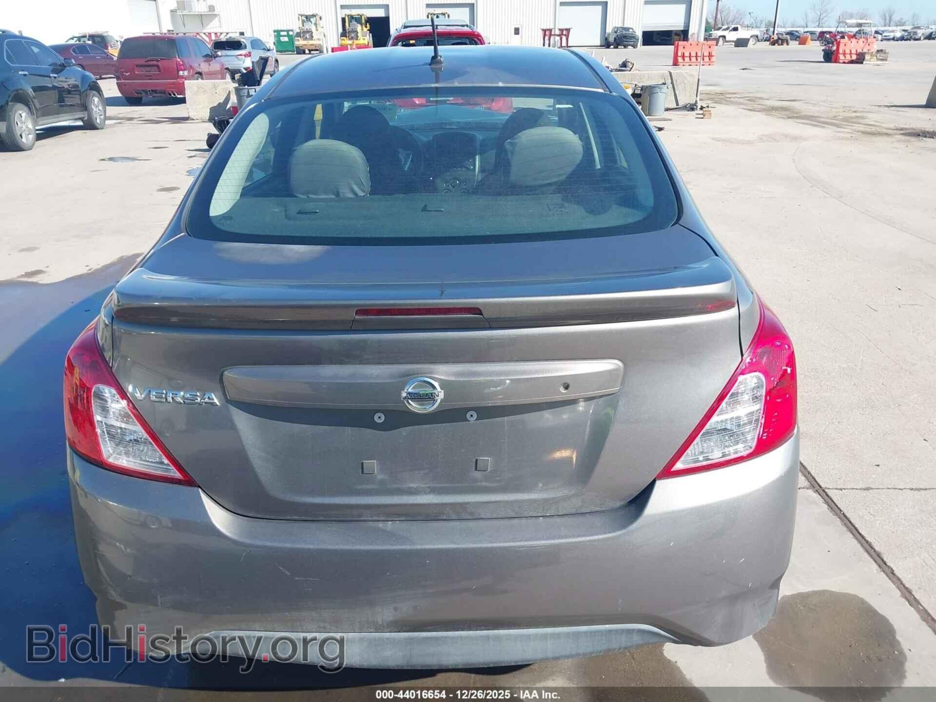 2017 NISSAN VERSA - VIN: 3N1CN7AP3HL880325 - Фото 16