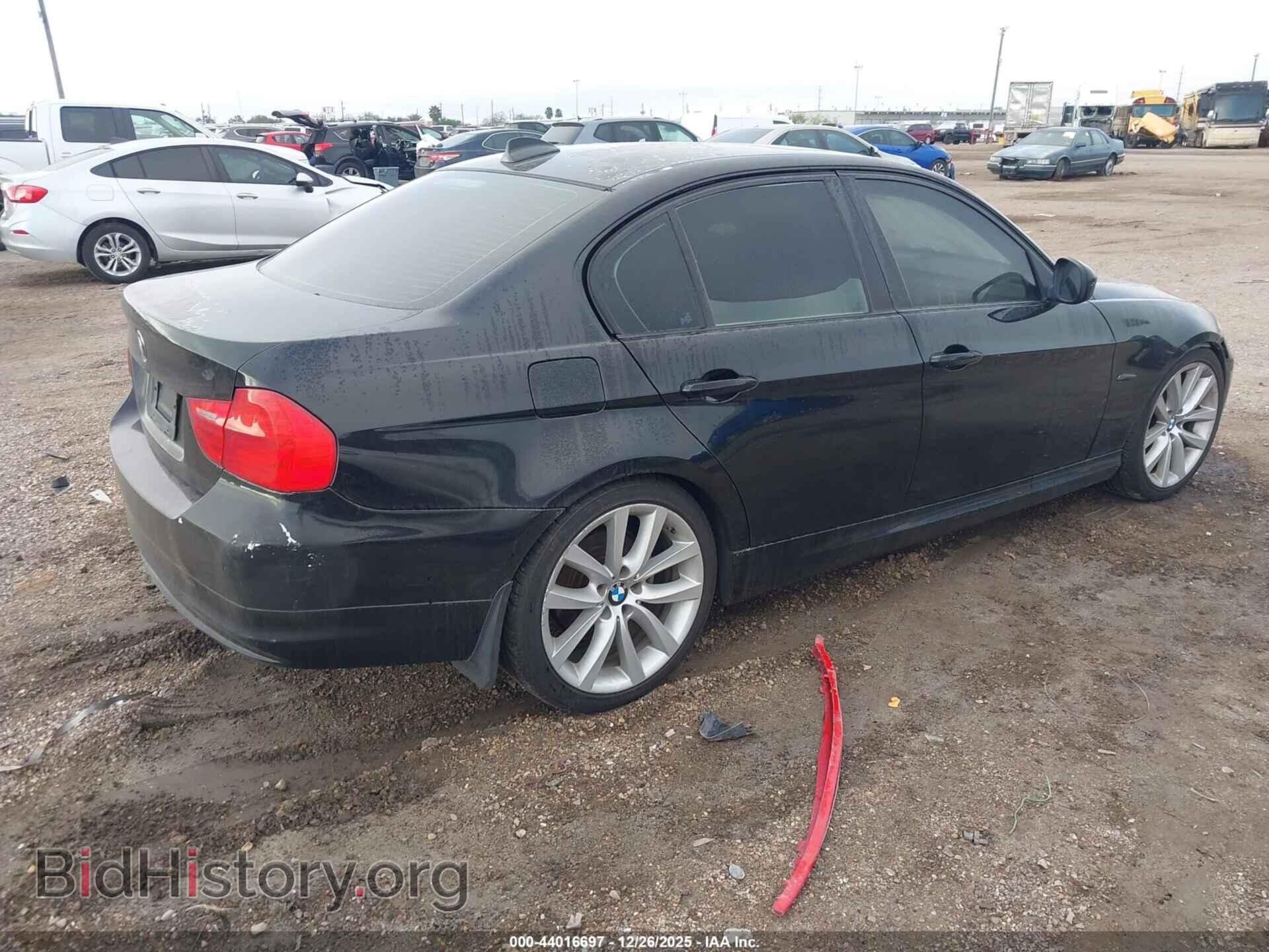 2009 BMW 328I - VIN: WBAPH73549A174326 - Фото 4