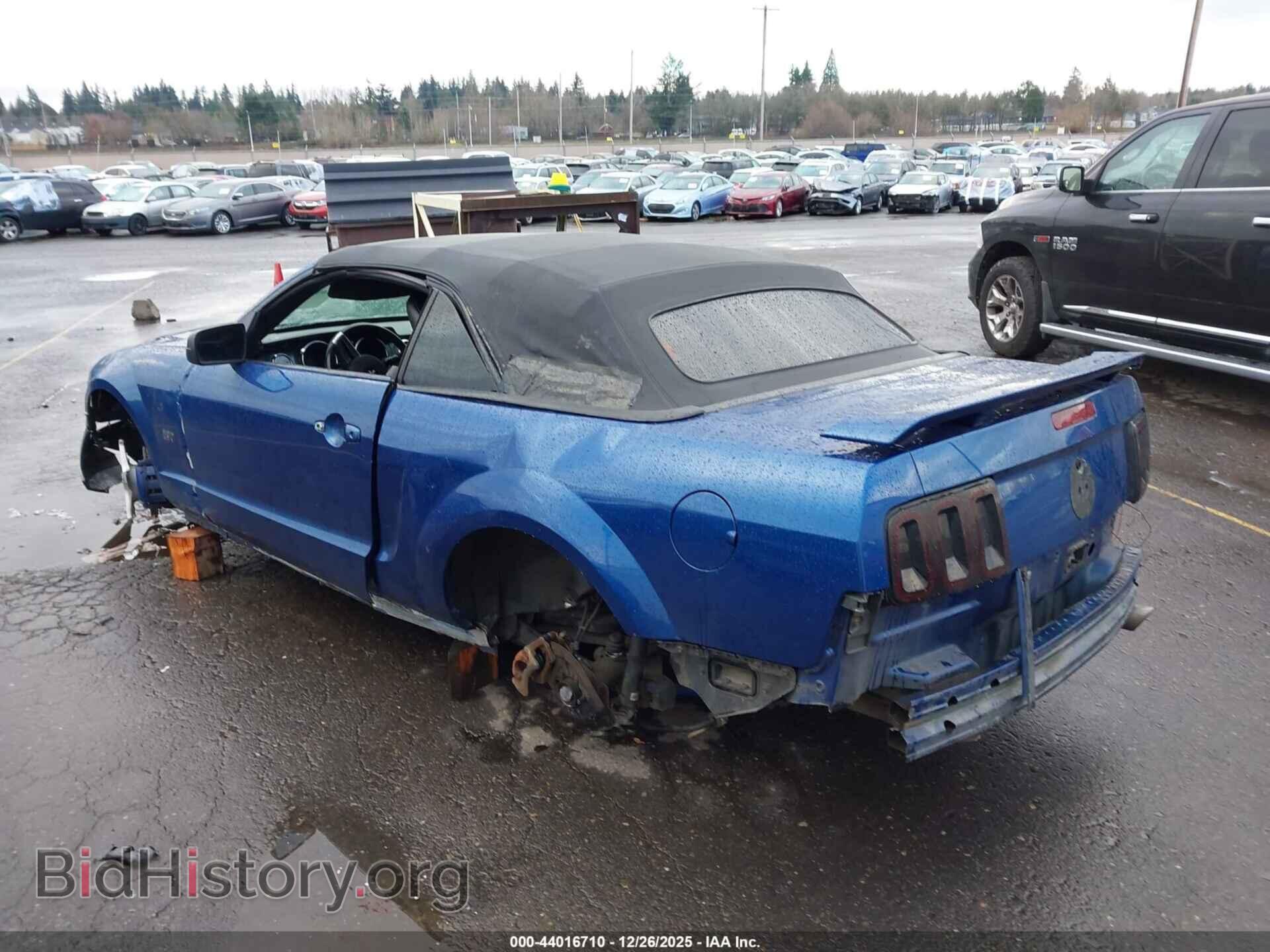 2006 FORD MUSTANG - VIN: 1ZVHT85H565246252 - Фото 6