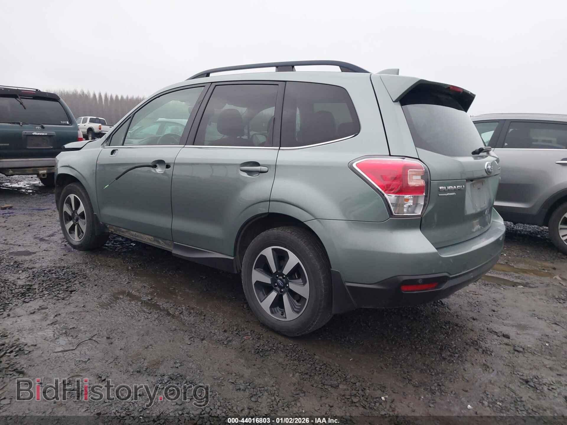 2018 SUBARU FORESTER - VIN: JF2SJARC6JH586636 - Фото 3
