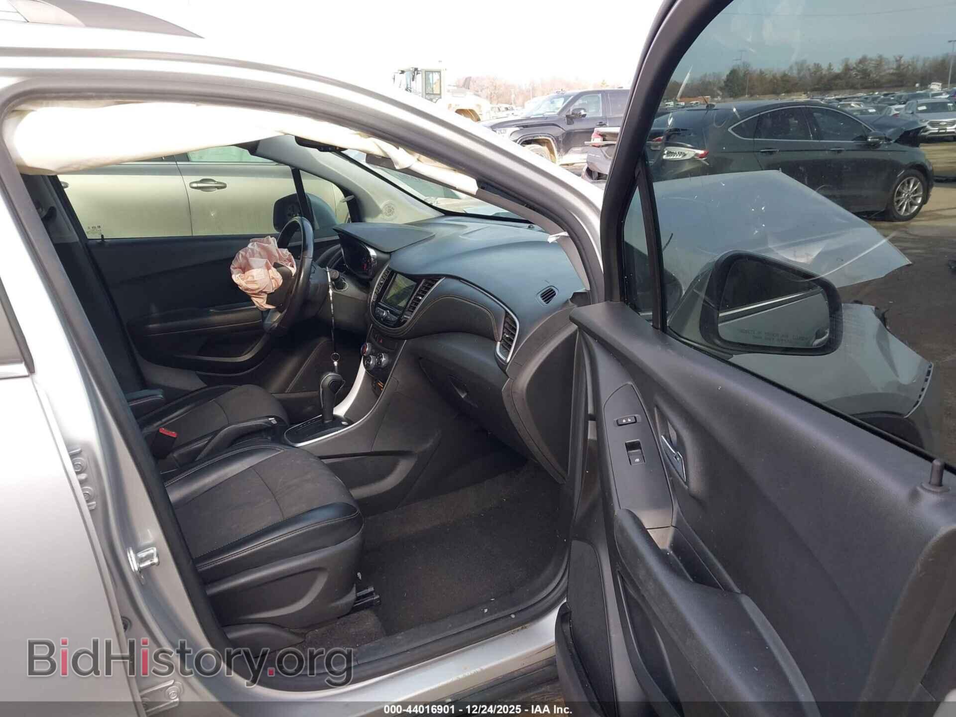 2019 CHEVROLET TRAX - VIN: KL7CJLSB2KB961875 - Фото 5