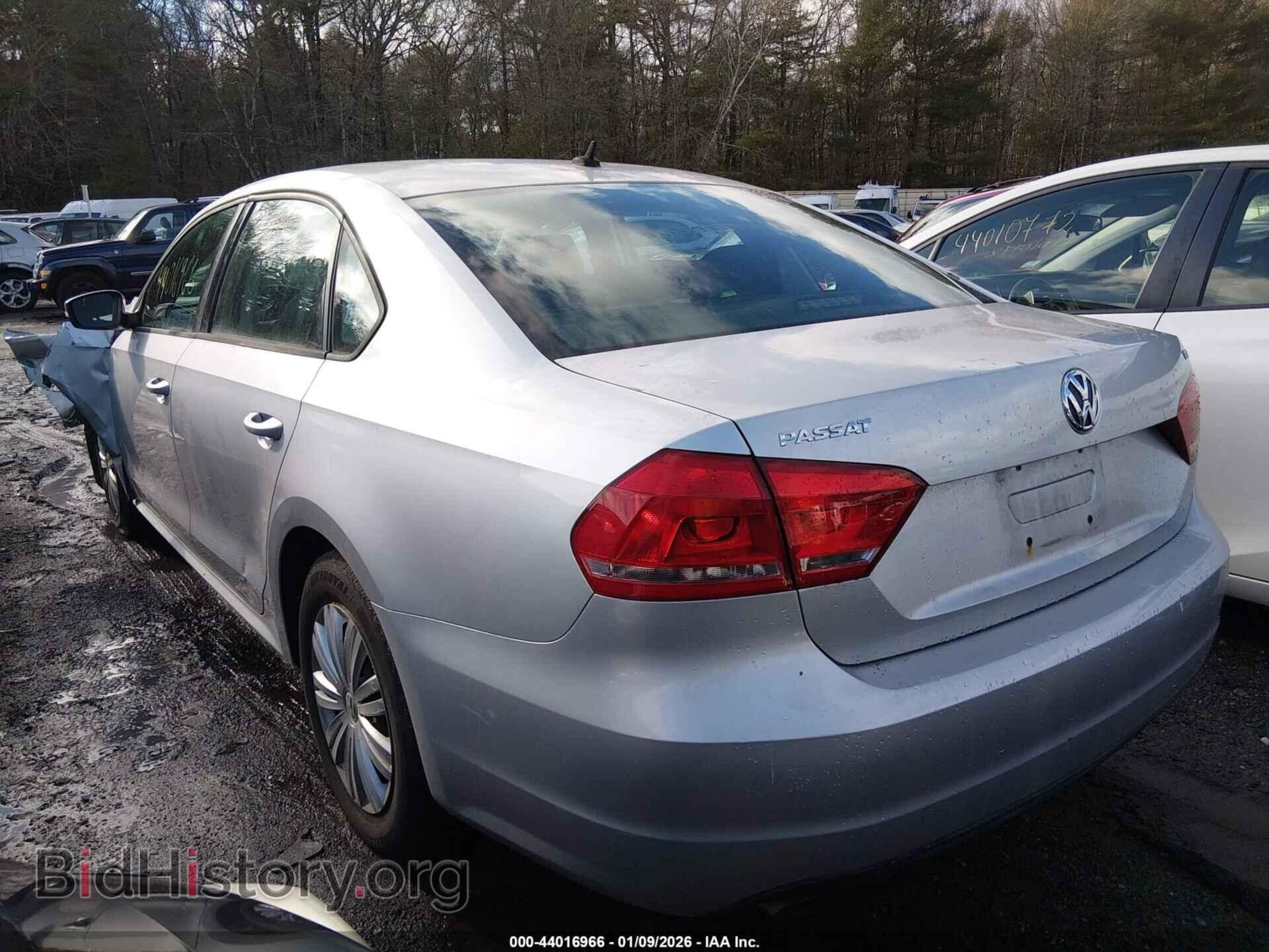 2015 VOLKSWAGEN PASSAT - VIN: 1VWAT7A37FC002099 - Фото 3