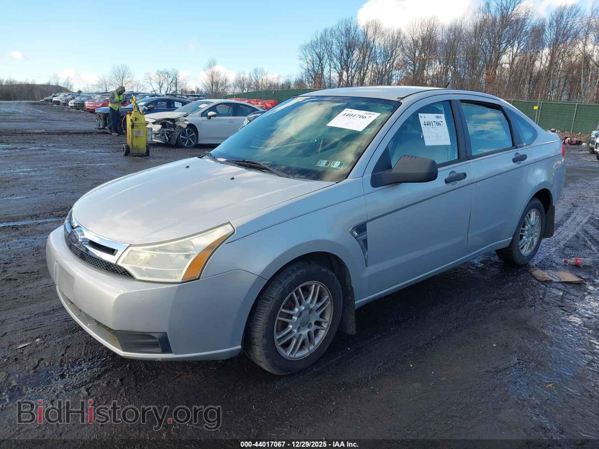 2008 FORD FOCUS - VIN: 1FAHP35N28W123978 - Фото 2