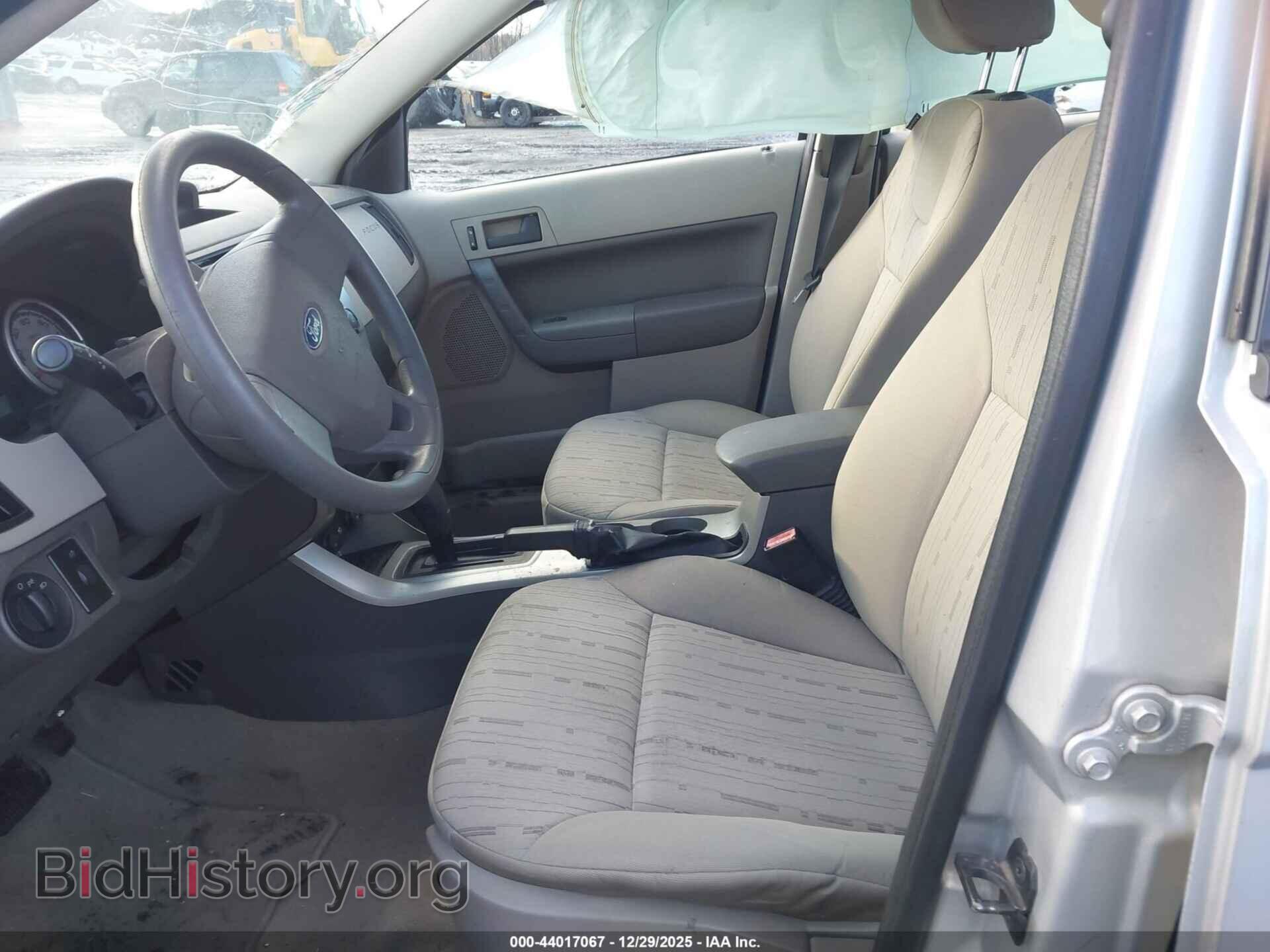 2008 FORD FOCUS - VIN: 1FAHP35N28W123978 - Фото 5