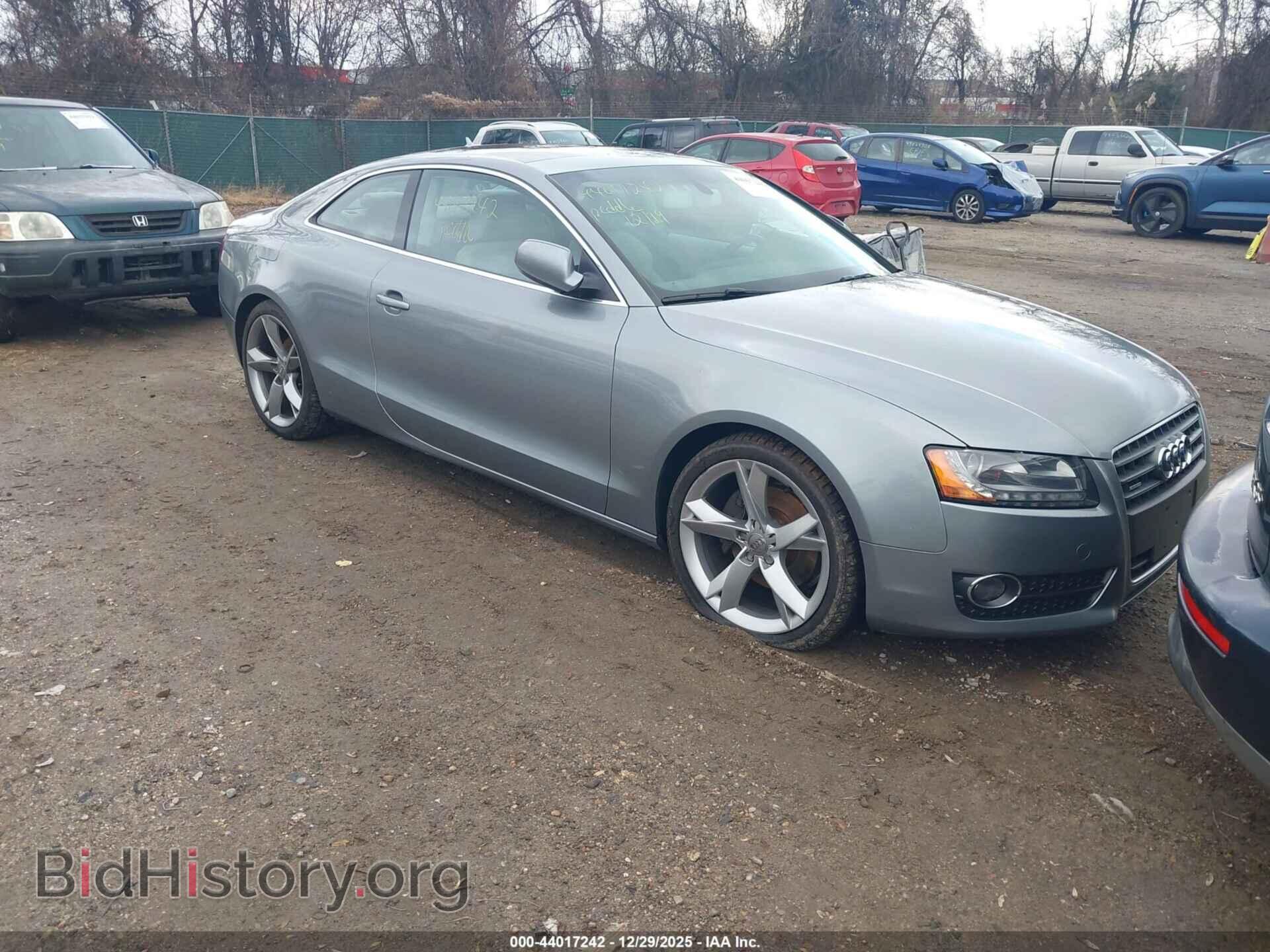 Фотография WAULFAFR5AA041126 - AUDI A5 2010