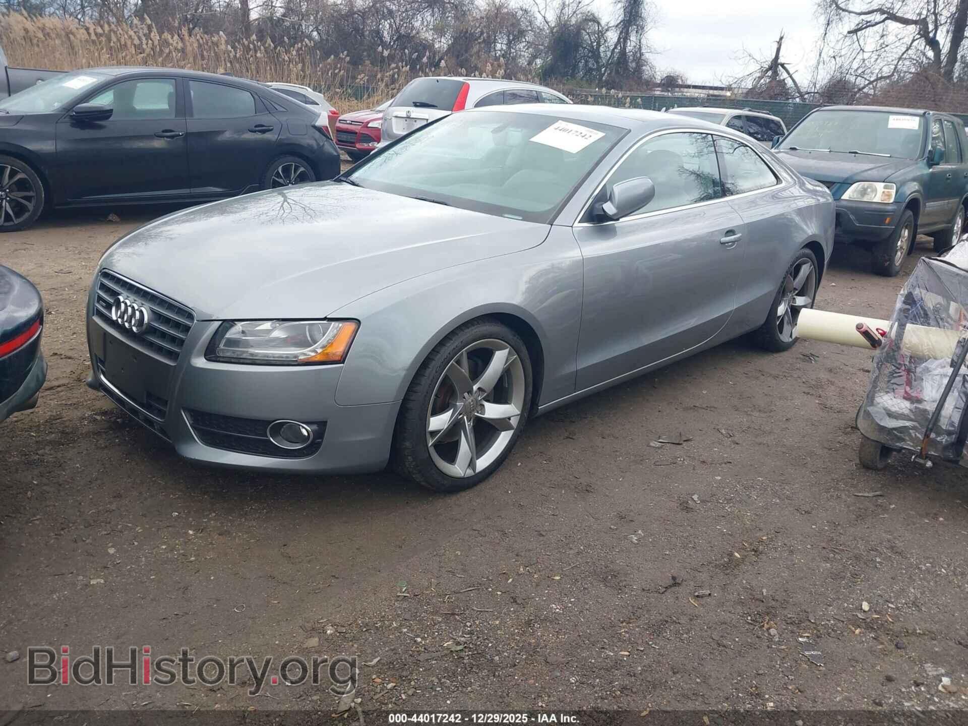 2010 AUDI A5 - VIN: WAULFAFR5AA041126 - Фото 2